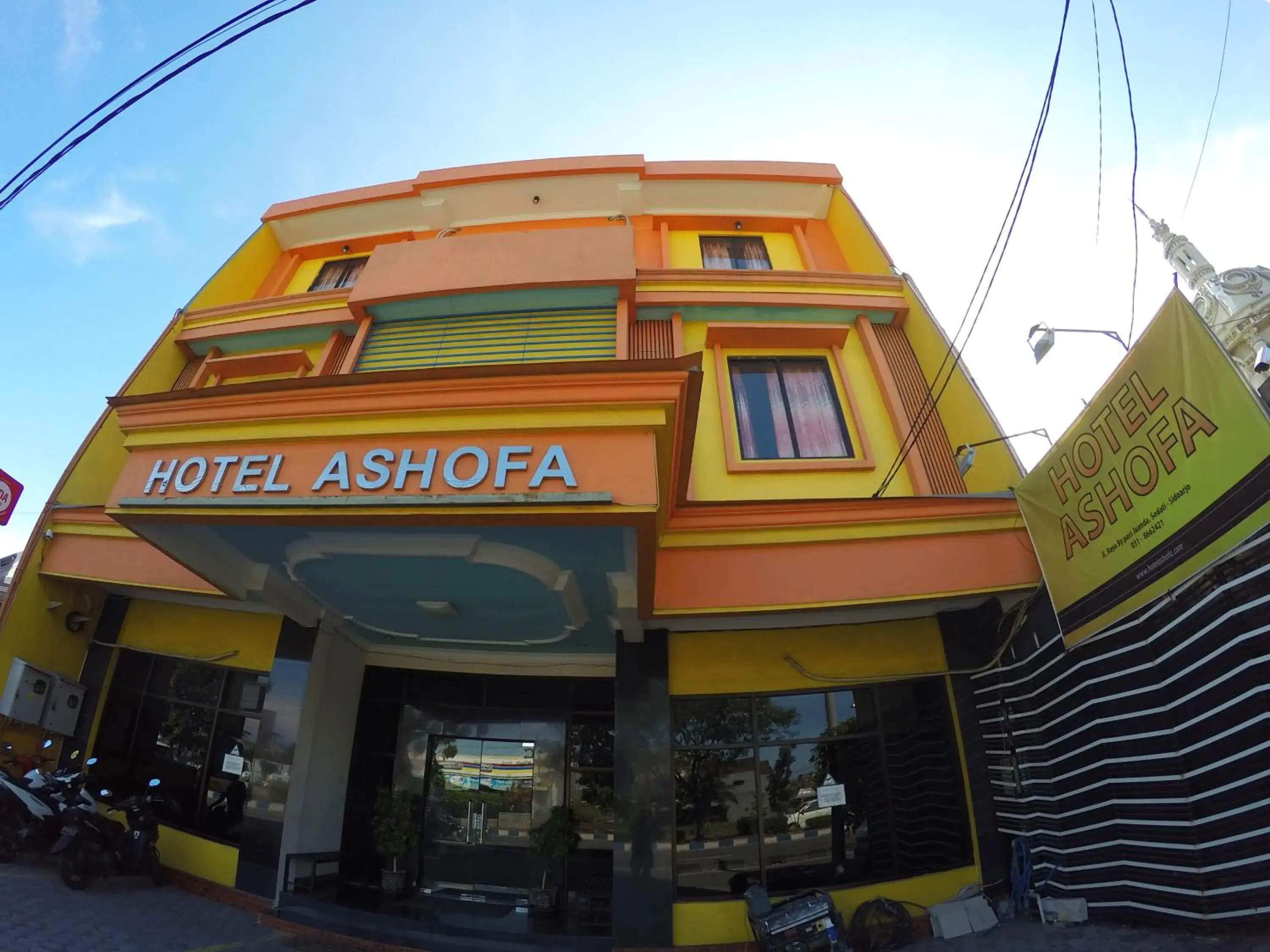 Facade/entrance, Property Building in Hotel Ashofa
