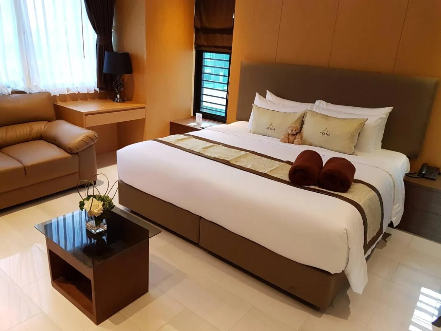 TV and multimedia, Bed in Syama Suite Sukhumvit 20