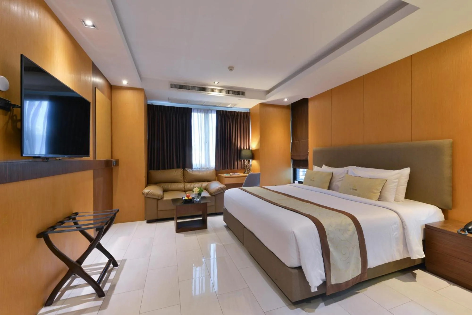 Bed in Syama Suite Sukhumvit 20
