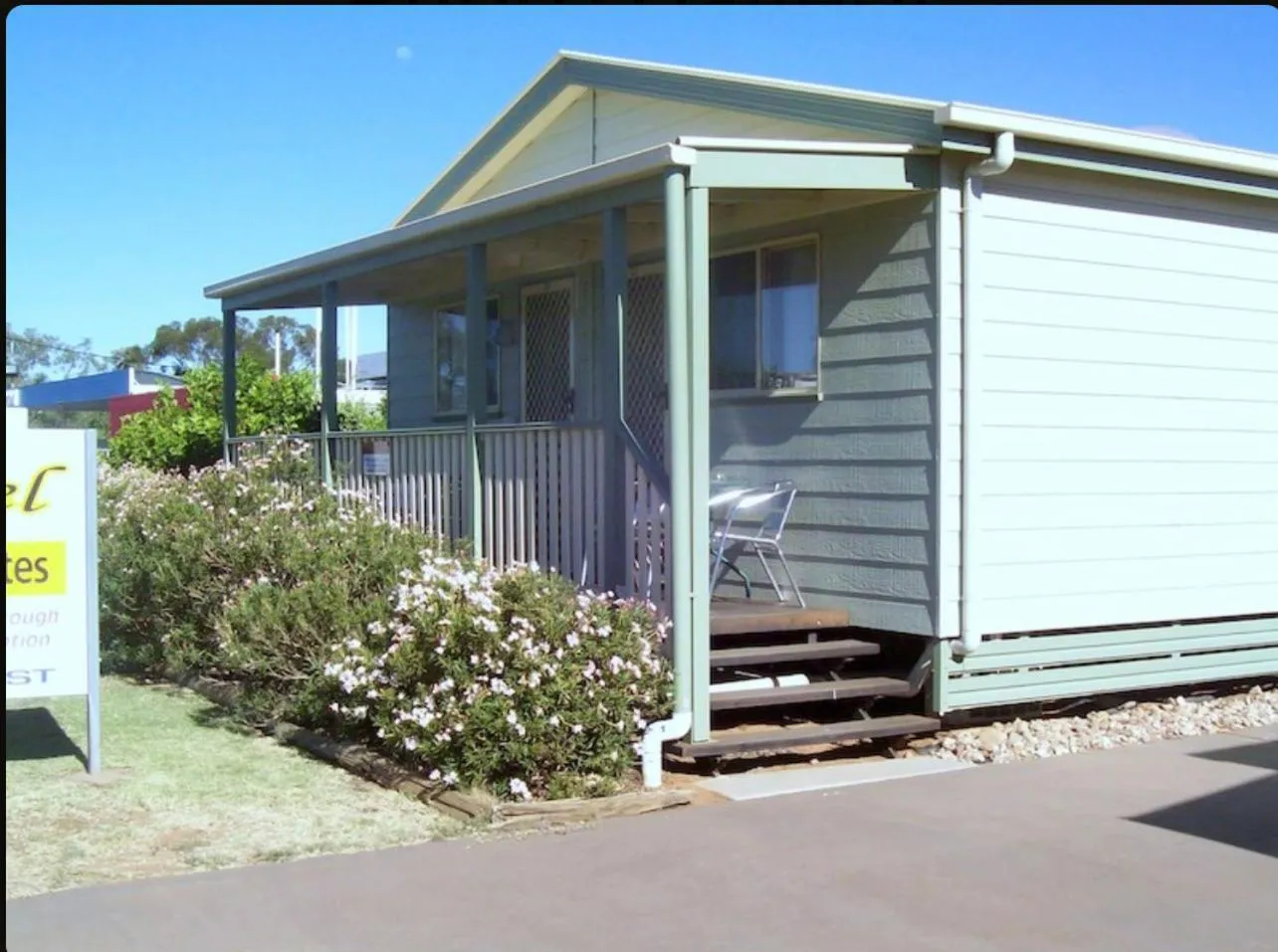 Property building in Warrego Motel
