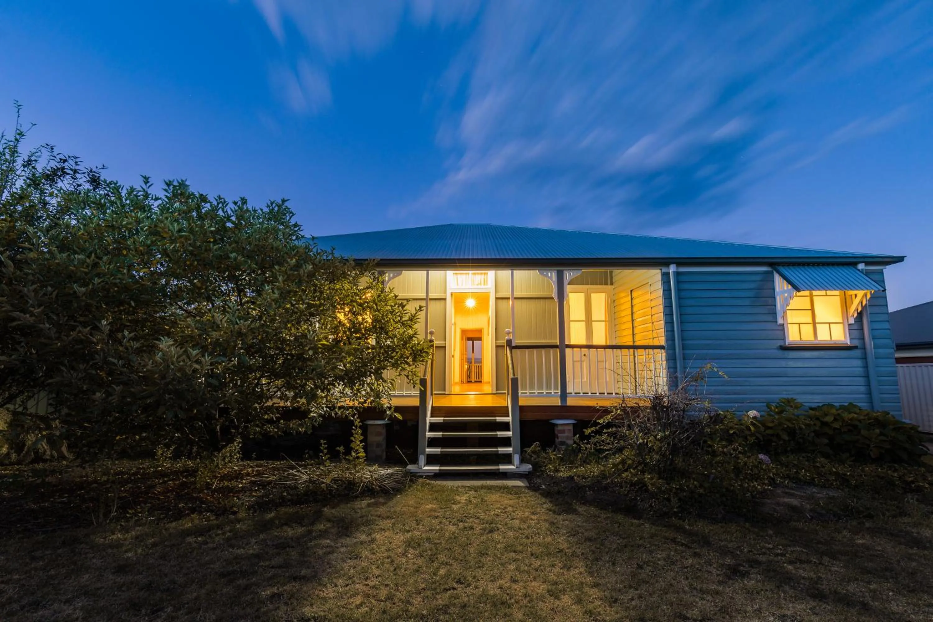 Property building in Apple Blossom Cottages