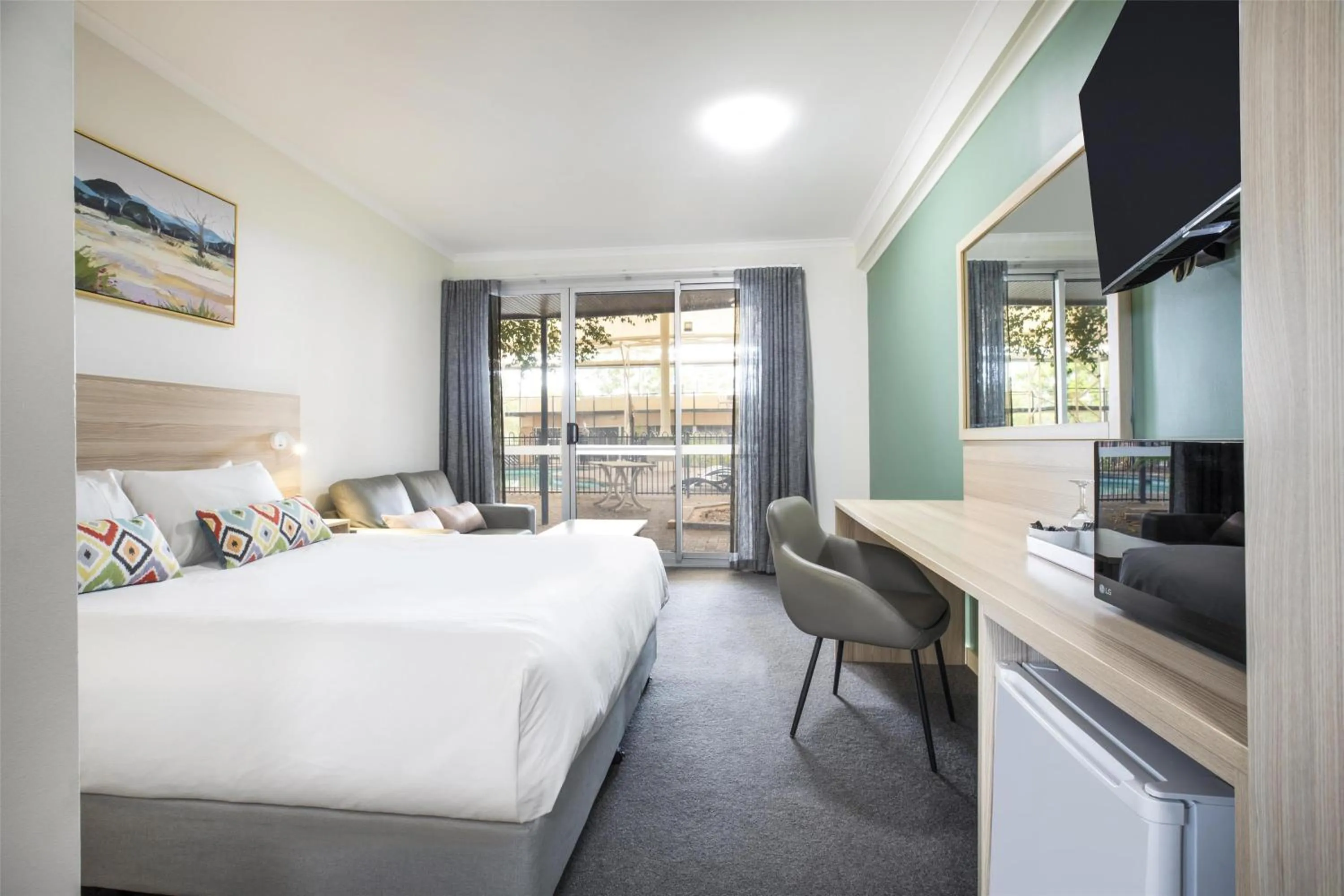 Bedroom, Bed in Nightcap at Roxby Downs