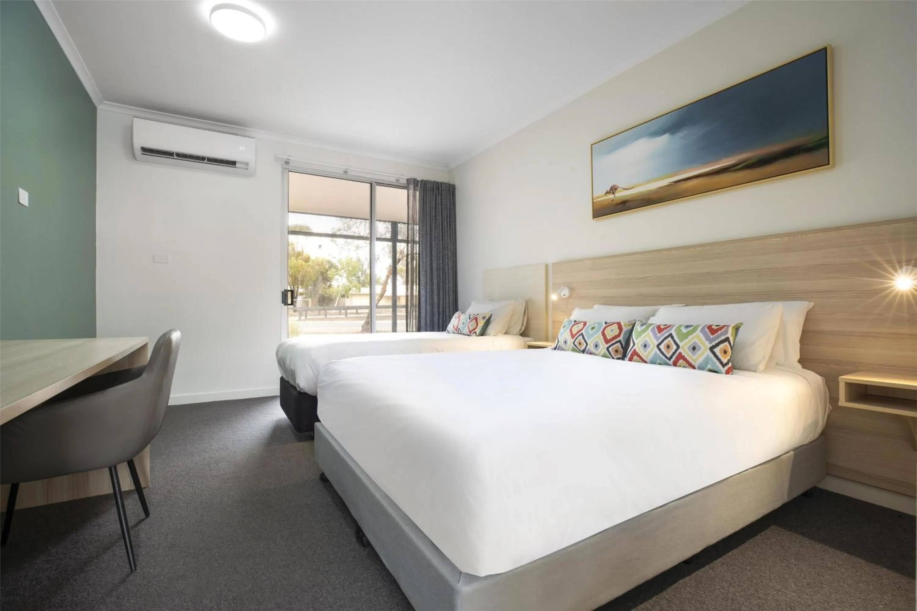 Bedroom, Bed in Nightcap at Roxby Downs