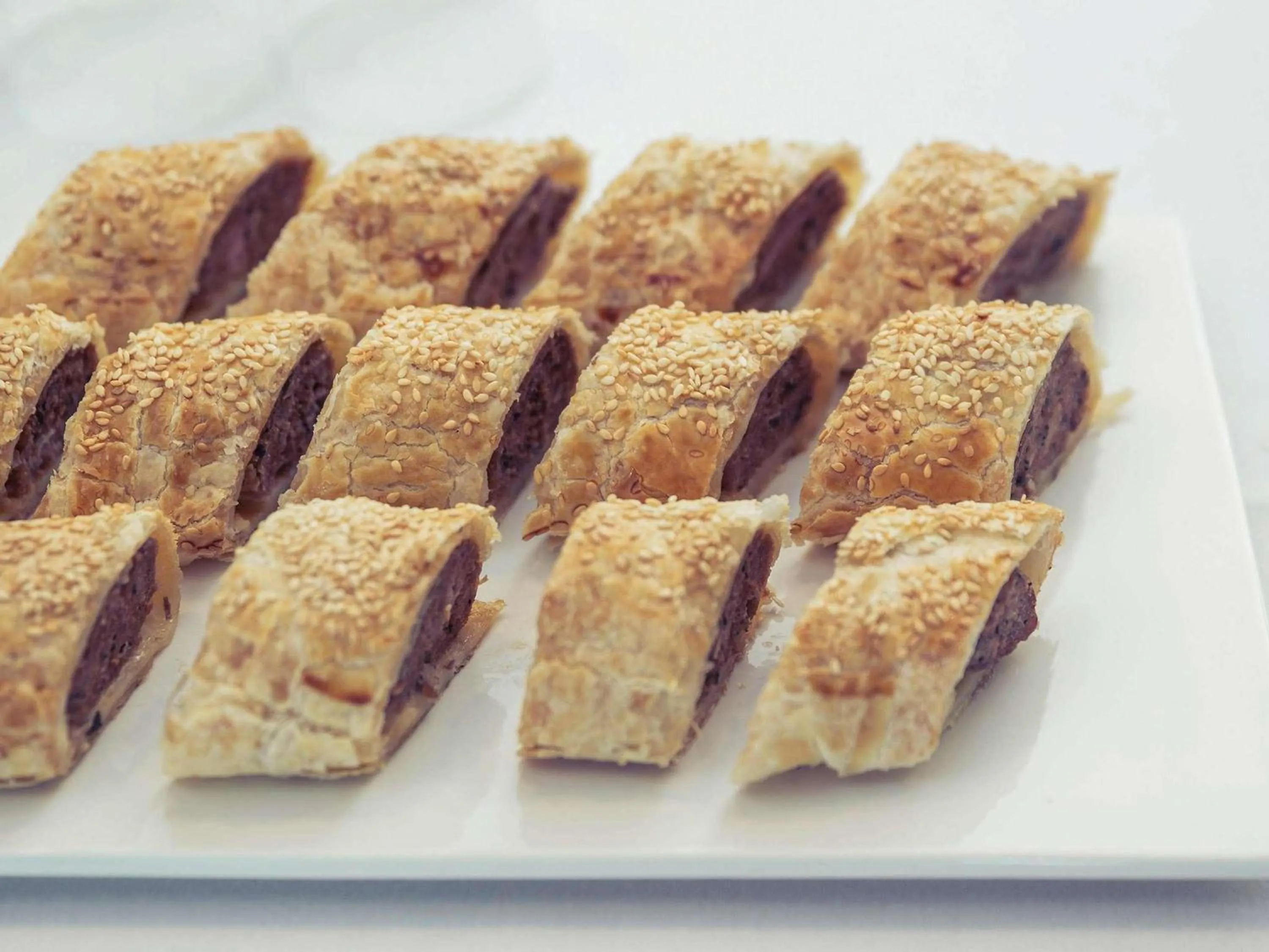 Lounge or bar in Mercure Newcastle Airport