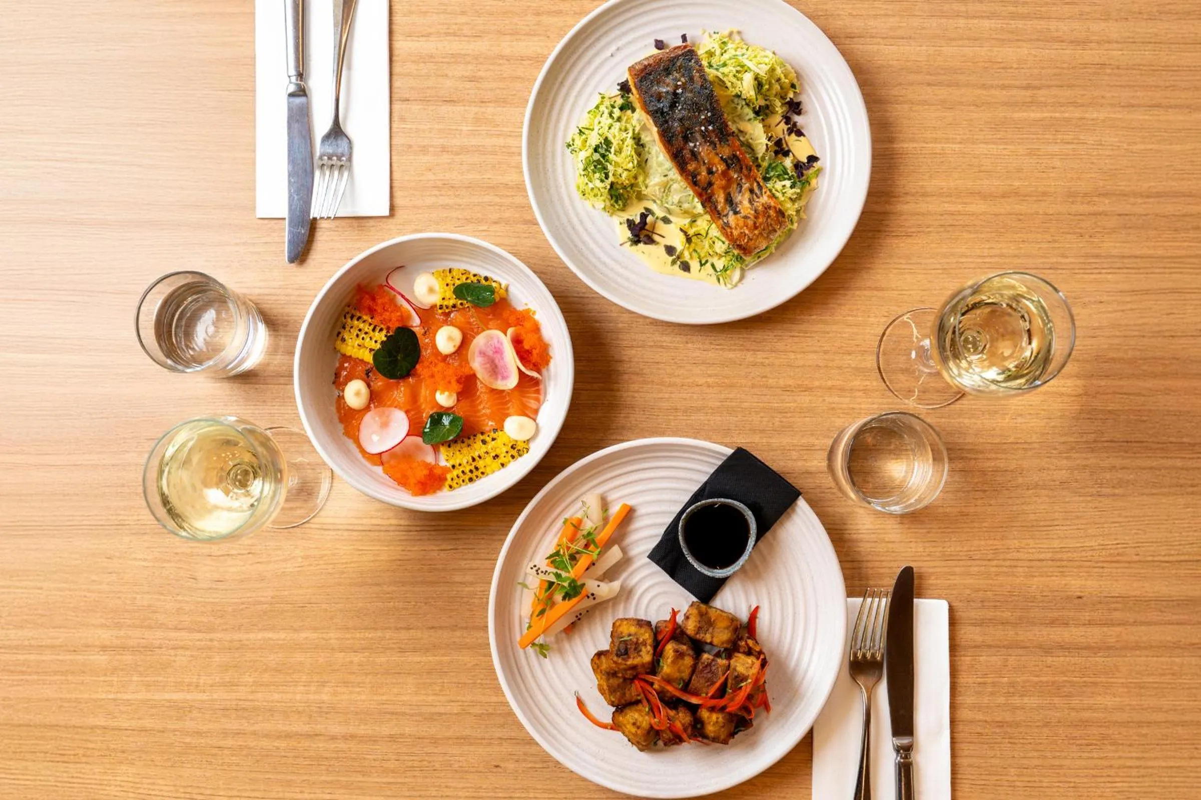 Restaurant/places to eat in Mercure Newcastle Airport