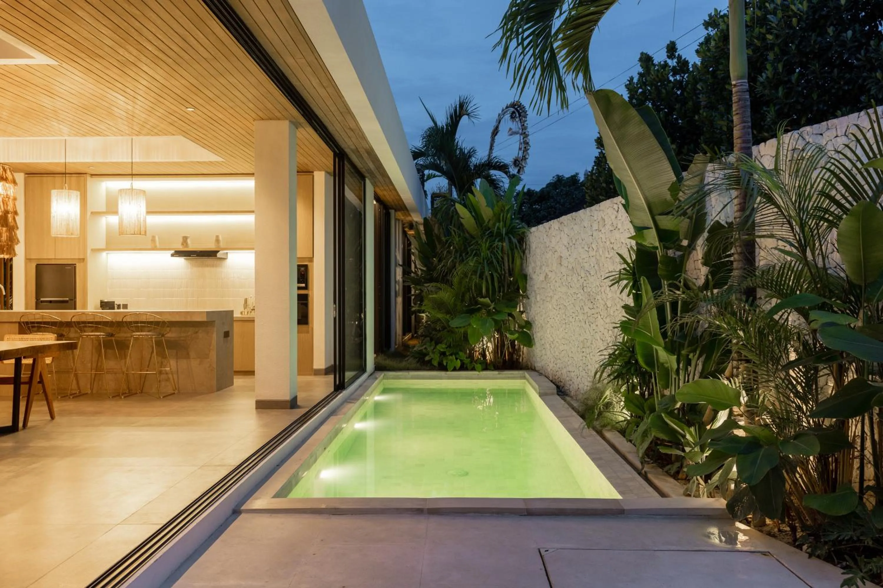 Swimming pool in Villa Moon by Alfred in Bali