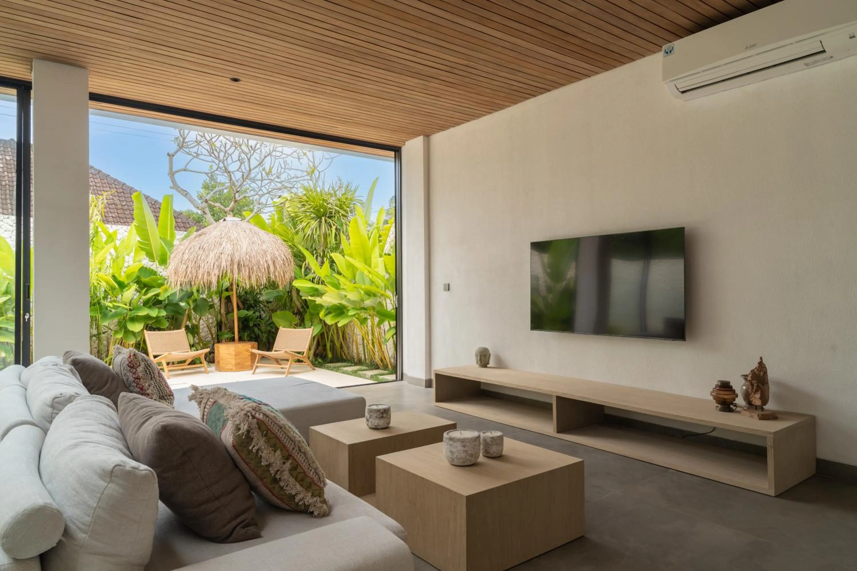 Garden in Villa Moon by Alfred in Bali