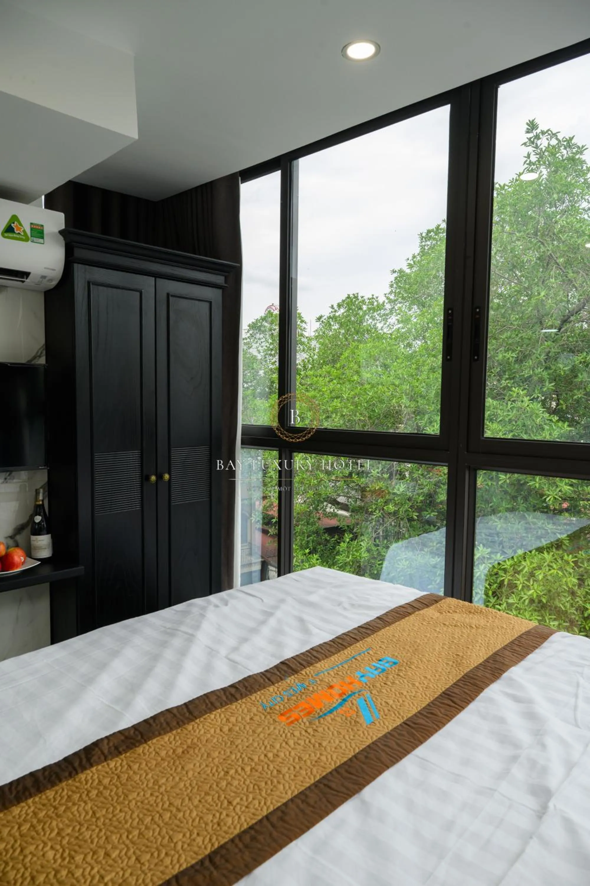 Bed in Bay Luxury Hotel & Spa - No 1 Ngo Huyen