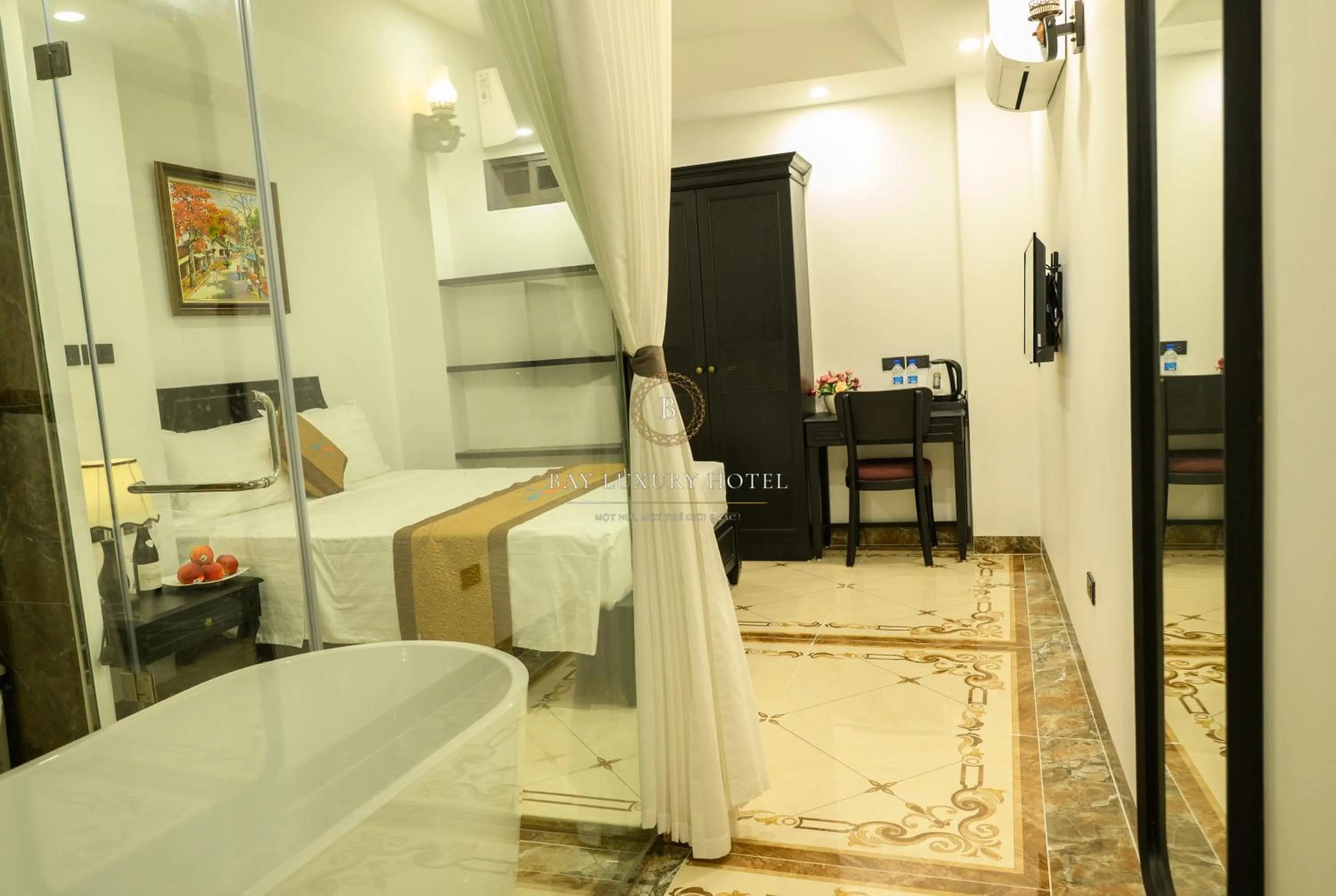 Bed in Bay Luxury Hotel & Spa - No 1 Ngo Huyen