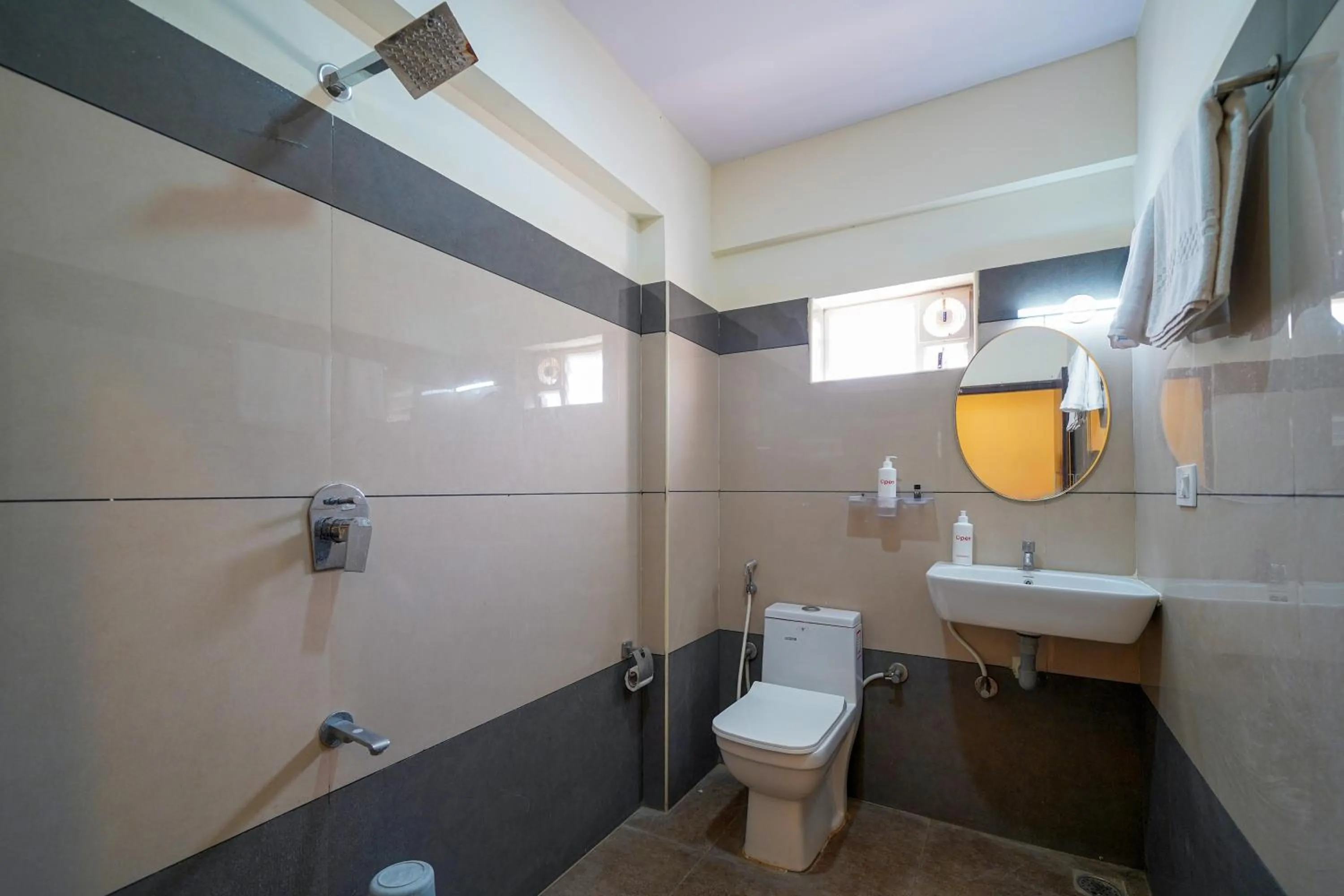 Shower in Open Hotel by Olive - Hilvon Business Hotel