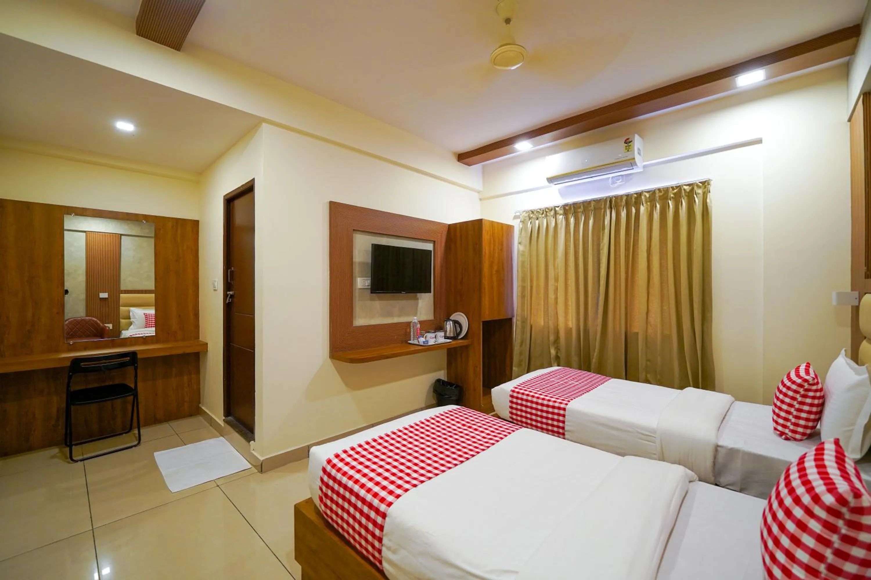 Bed in Open Hotel by Olive - Hilvon Business Hotel