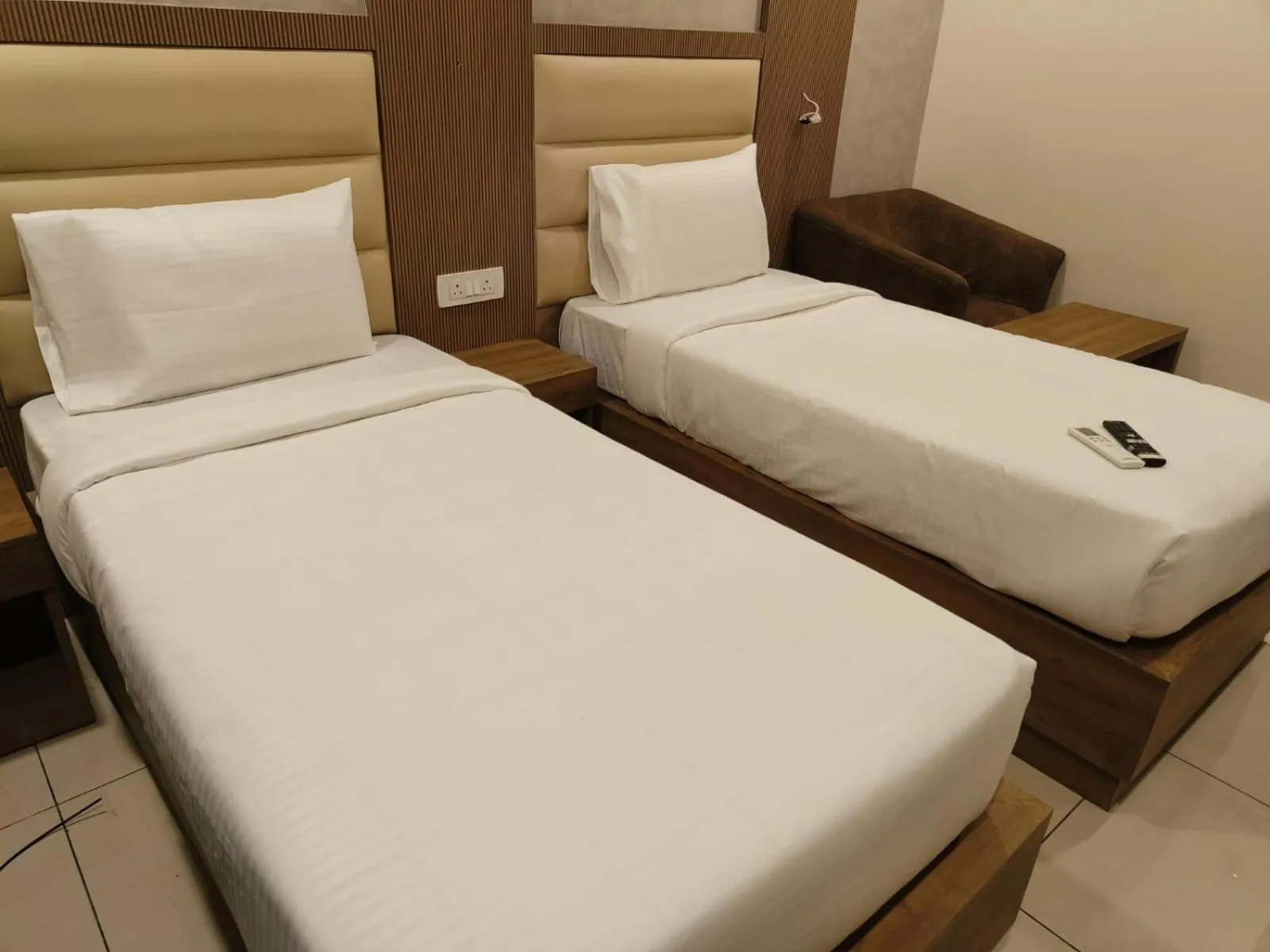 Bed in Hotel Rotano Garden Near Marathahalli Bridge