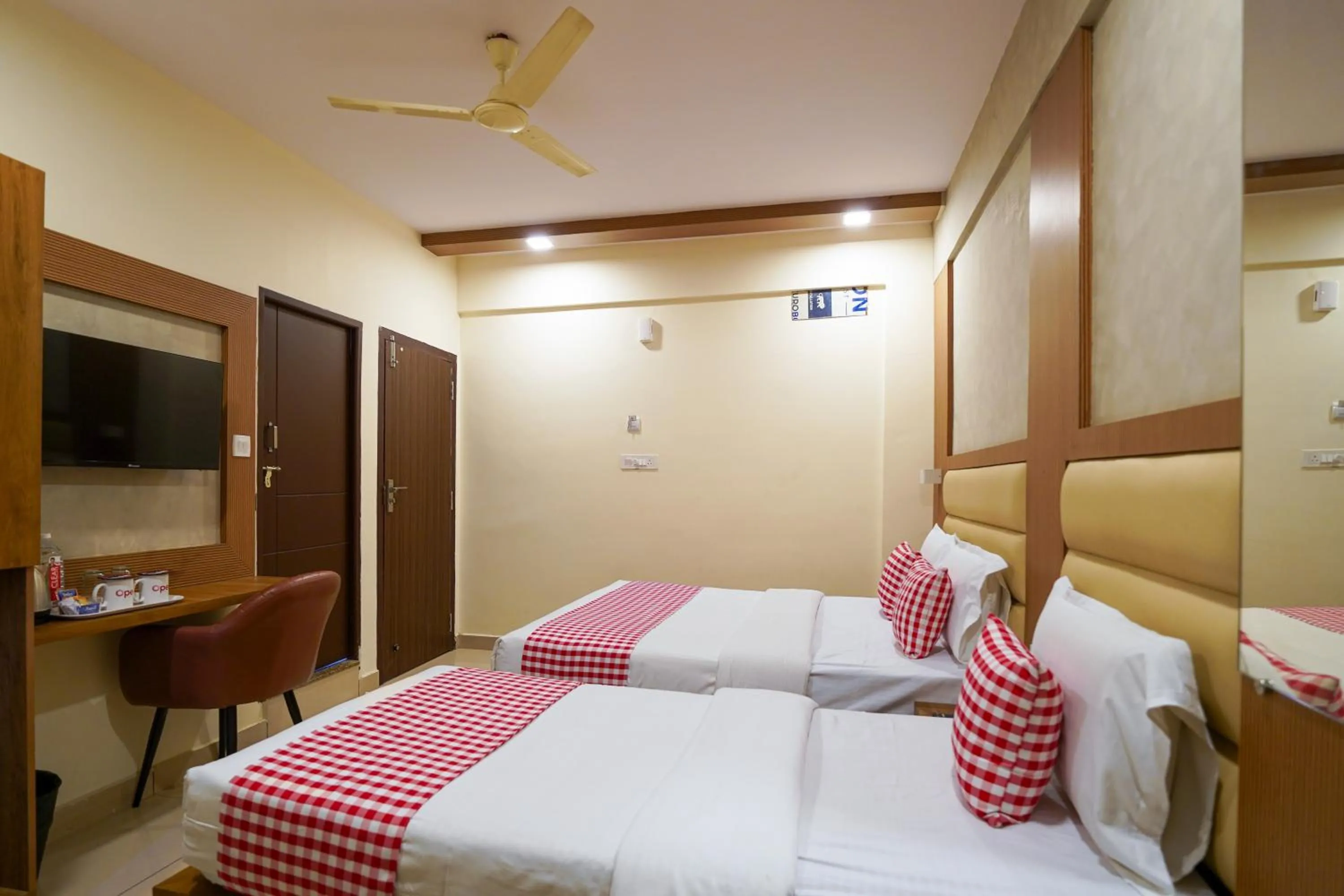 Bed in Open Hotel by Olive - Hilvon Business Hotel