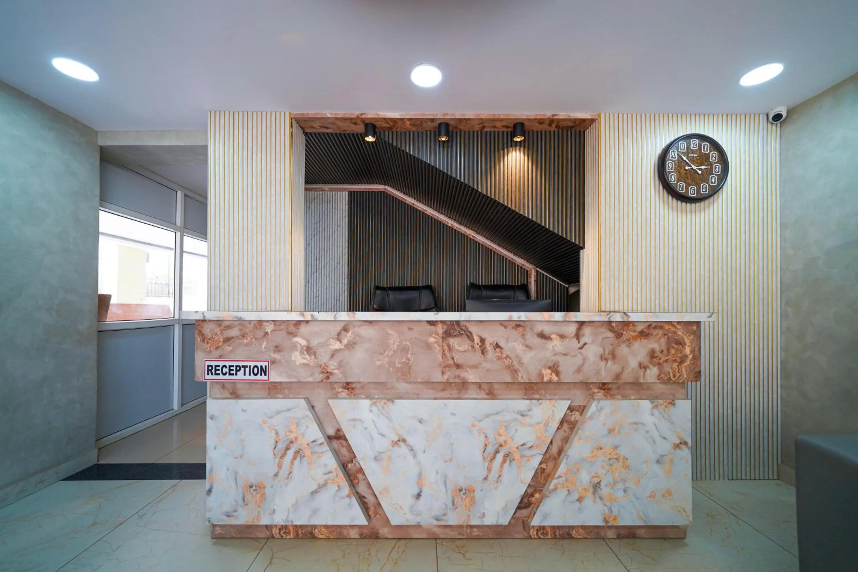 Lobby or reception in Open Hotel by Olive - Hilvon Business Hotel