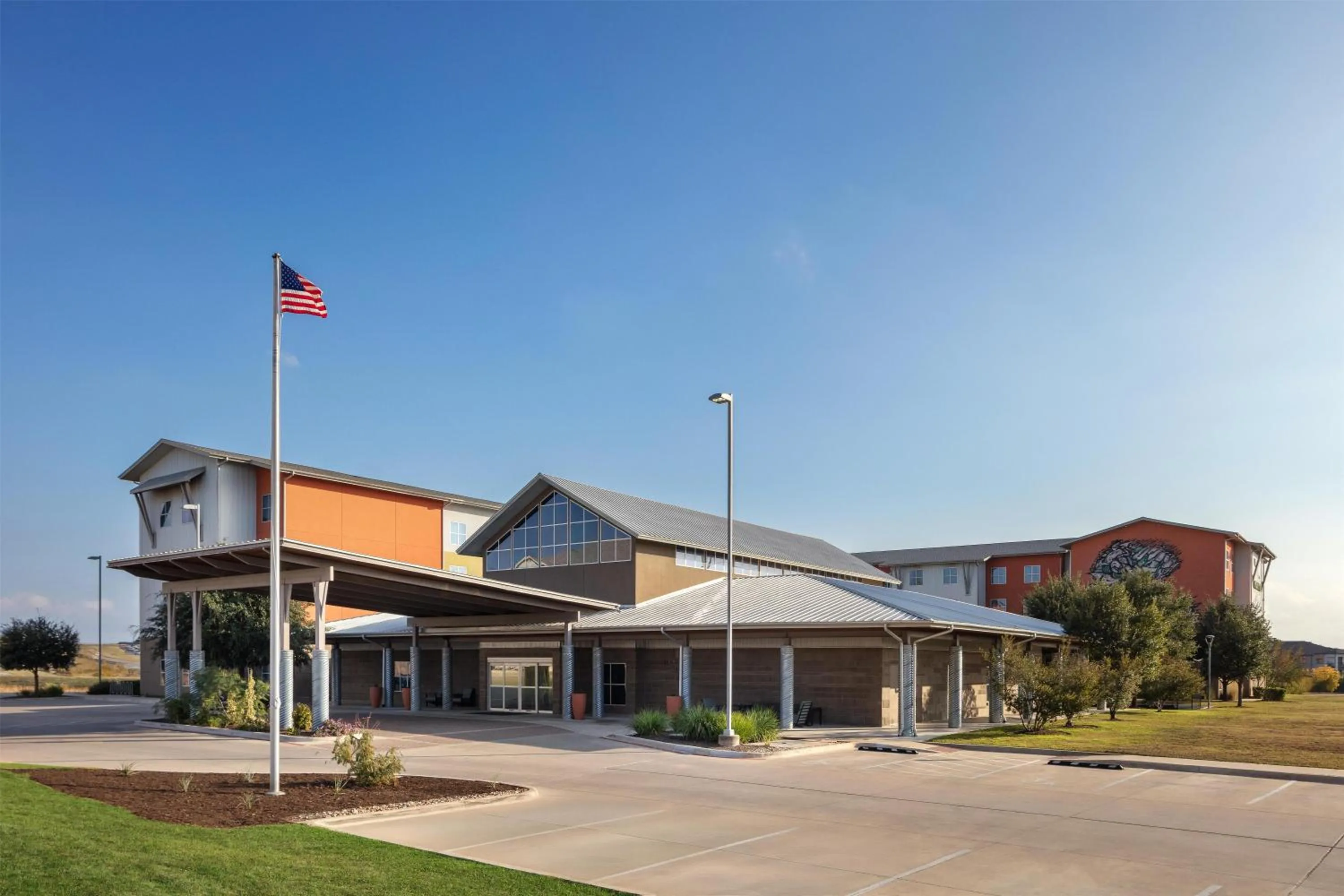 Property building in Homewood Suites TechRidge Parmer @ I-35