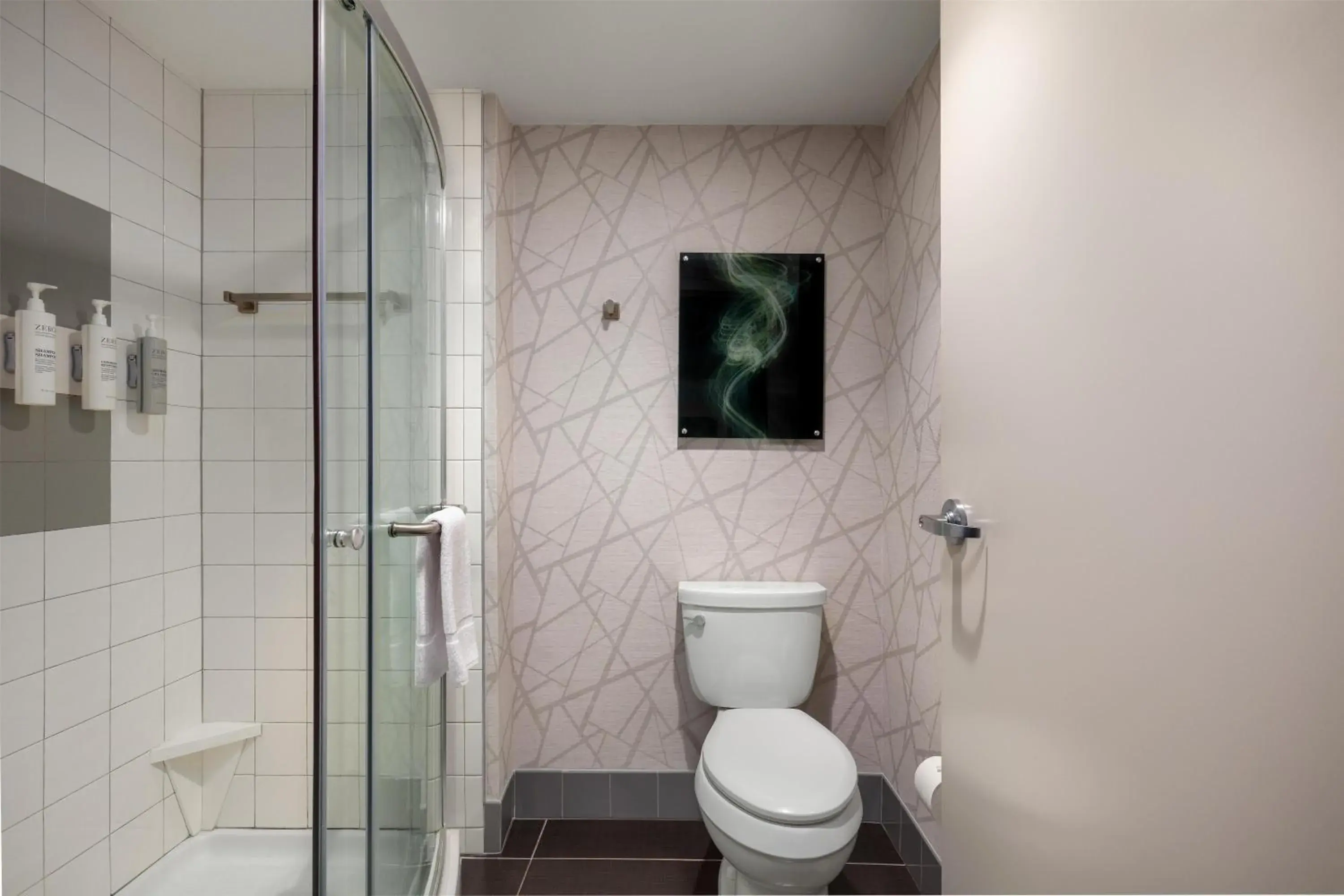 Bathroom in Homewood Suites TechRidge Parmer @ I-35 Bathroom in Homewood Suites TechRidge Parmer @ I-35