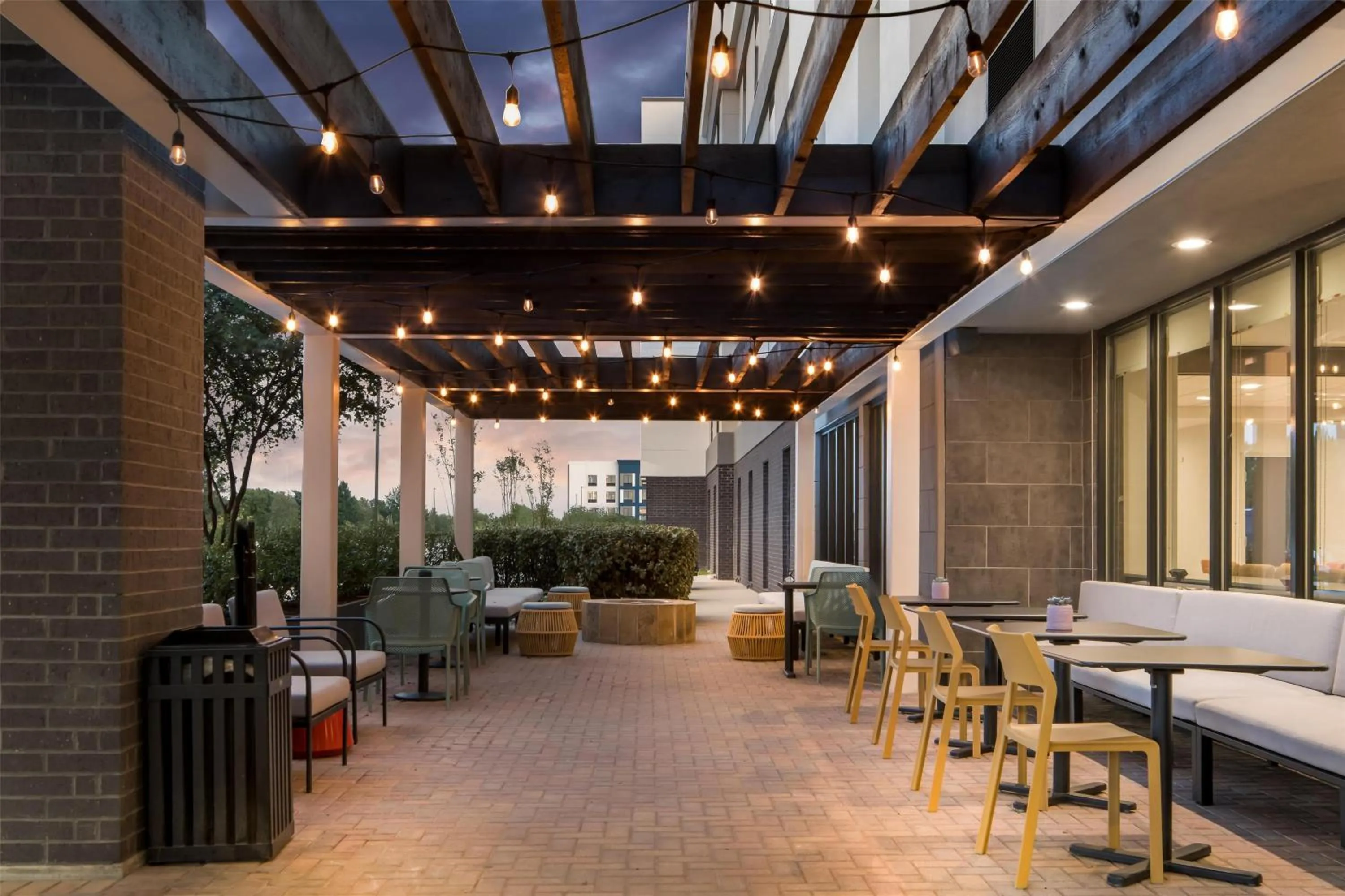 Patio in Home2 Suites by Hilton Irving/DFW Airport North