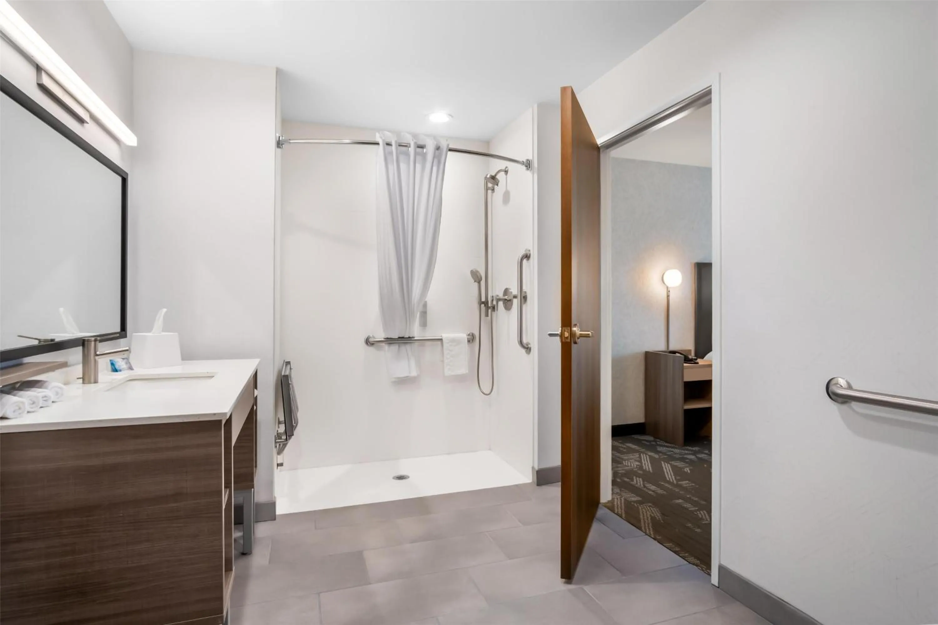 Bathroom in Home2 Suites by Hilton Irving/DFW Airport North