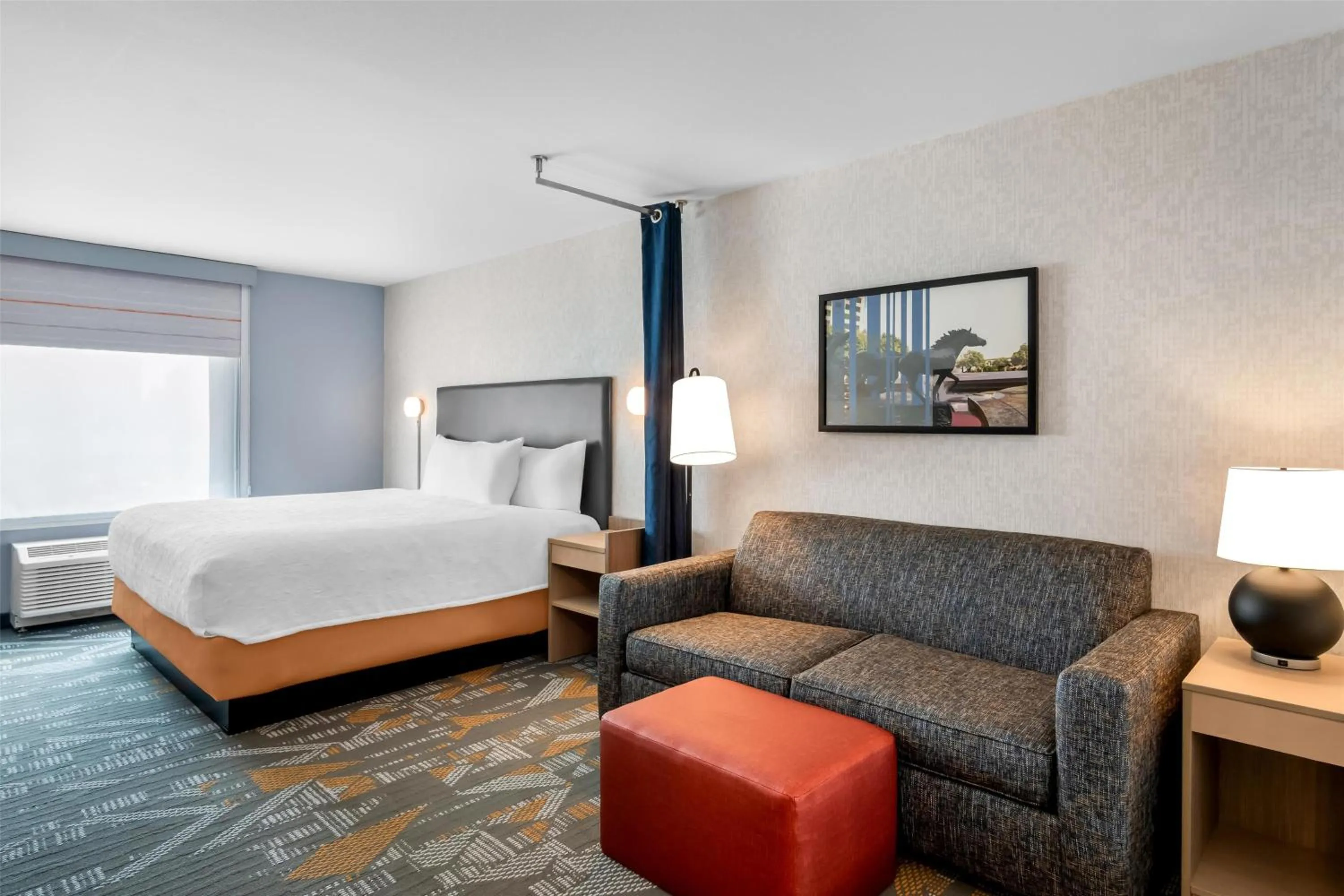 Living room, Bed in Home2 Suites by Hilton Irving/DFW Airport North