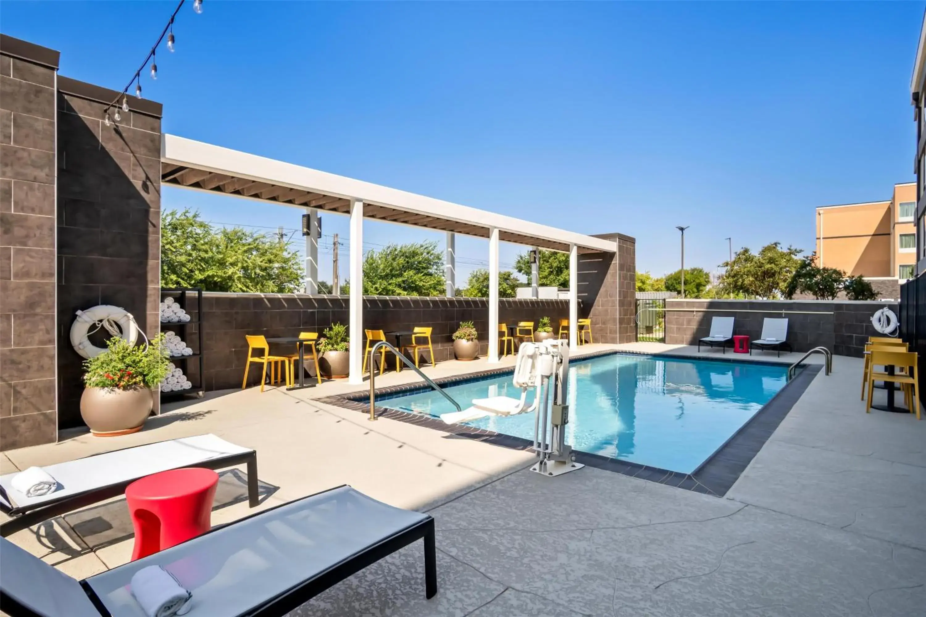 Pool view in Home2 Suites by Hilton Irving/DFW Airport North Pool view in Home2 Suites by Hilton Irving/DFW Airport North