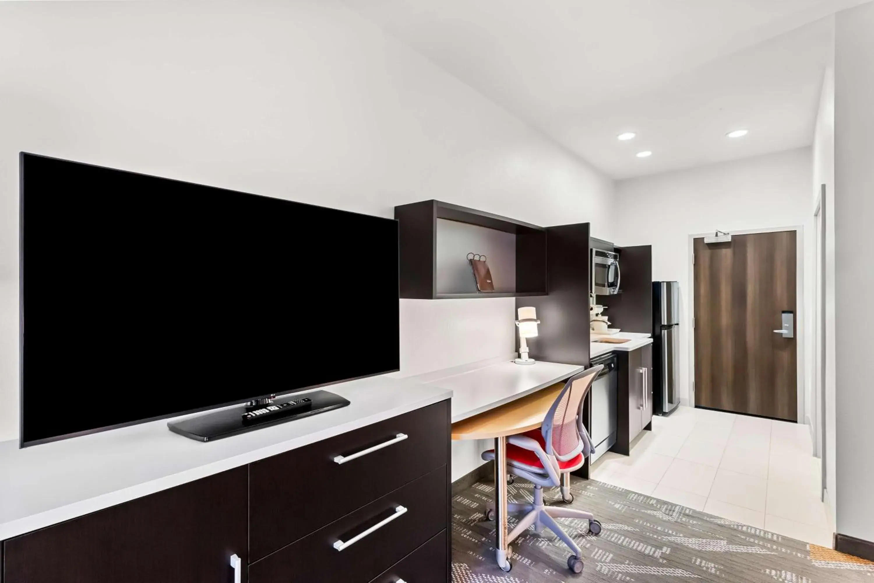 Premium Queen Studio Suite - Non-Smoking in Home2 Suites by Hilton Irving/DFW Airport North Premium Queen Studio Suite - Non-Smoking in Home2 Suites by Hilton Irving/DFW Airport North