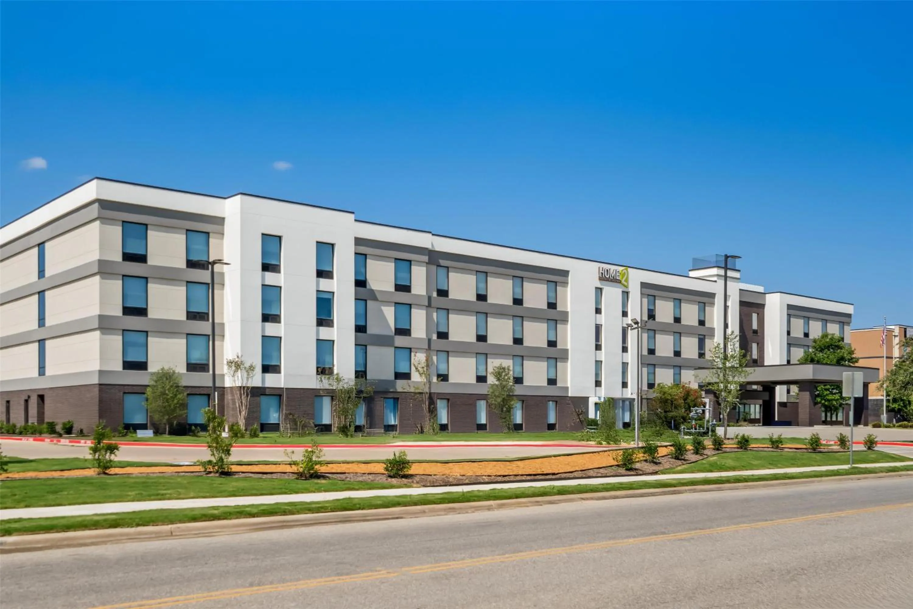 Property building in Home2 Suites by Hilton Irving/DFW Airport North