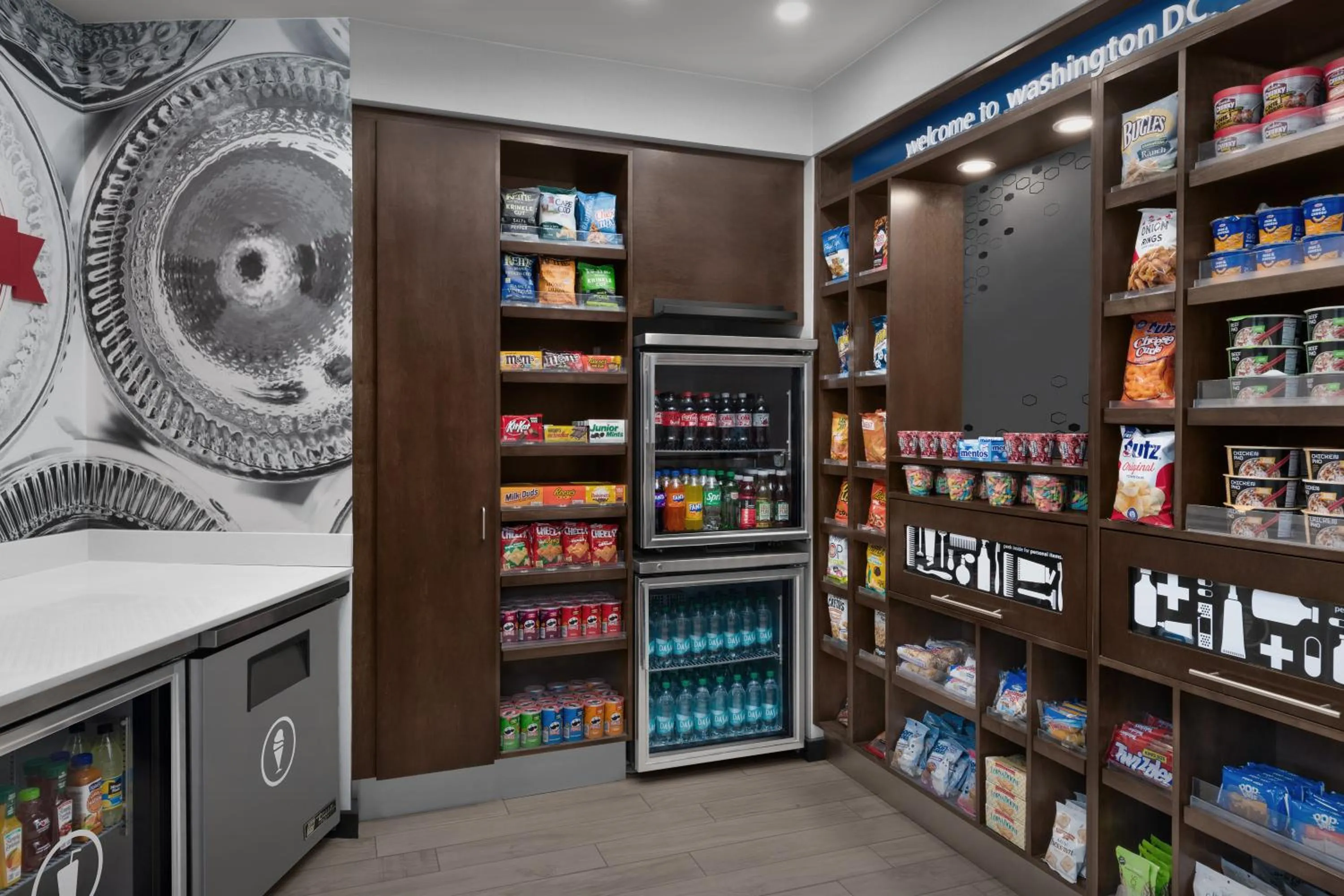 Food and drinks in Hampton Inn Washington DC NoMa Union Station