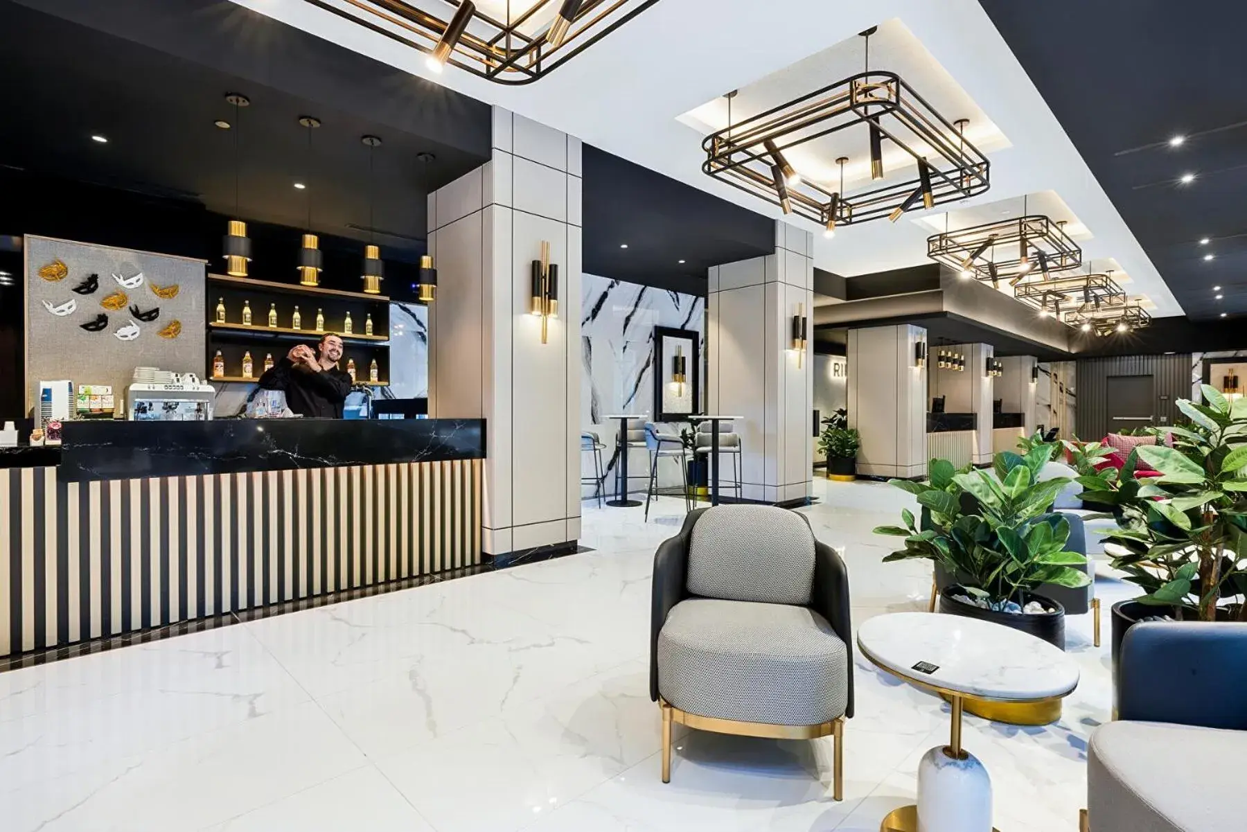 Lounge or bar in Riu Plaza Toronto Lounge or bar in Riu Plaza Toronto