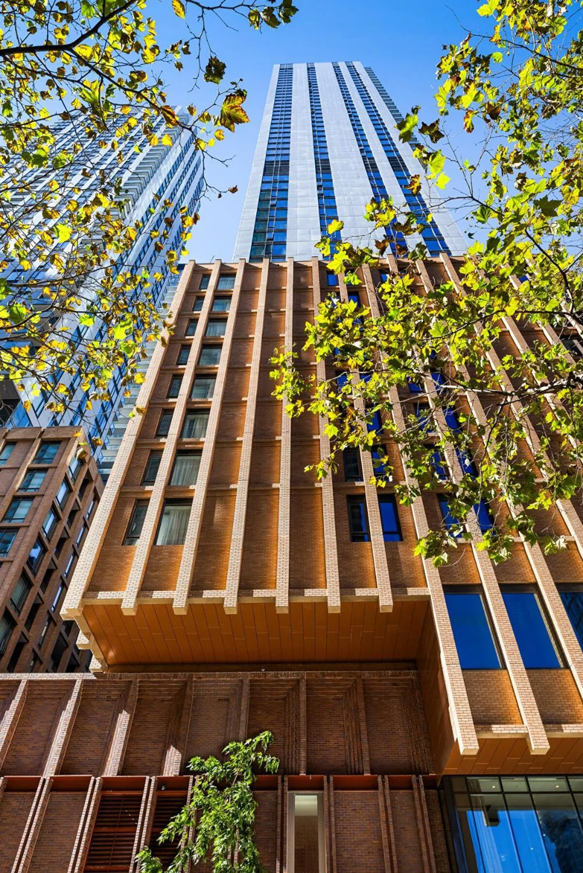 Property building in Riu Plaza Toronto