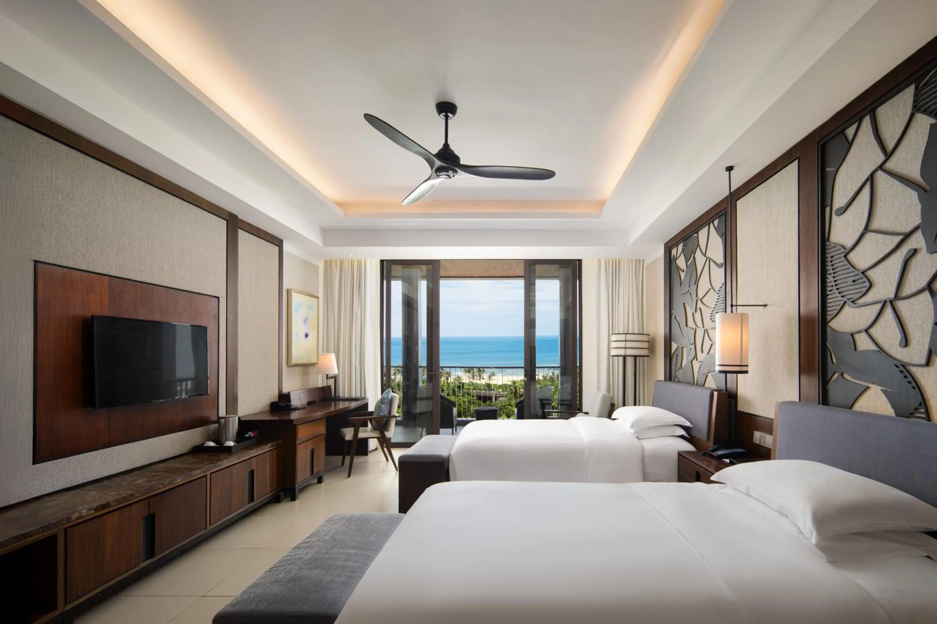 Bedroom, Bed in Hilton Wenchang