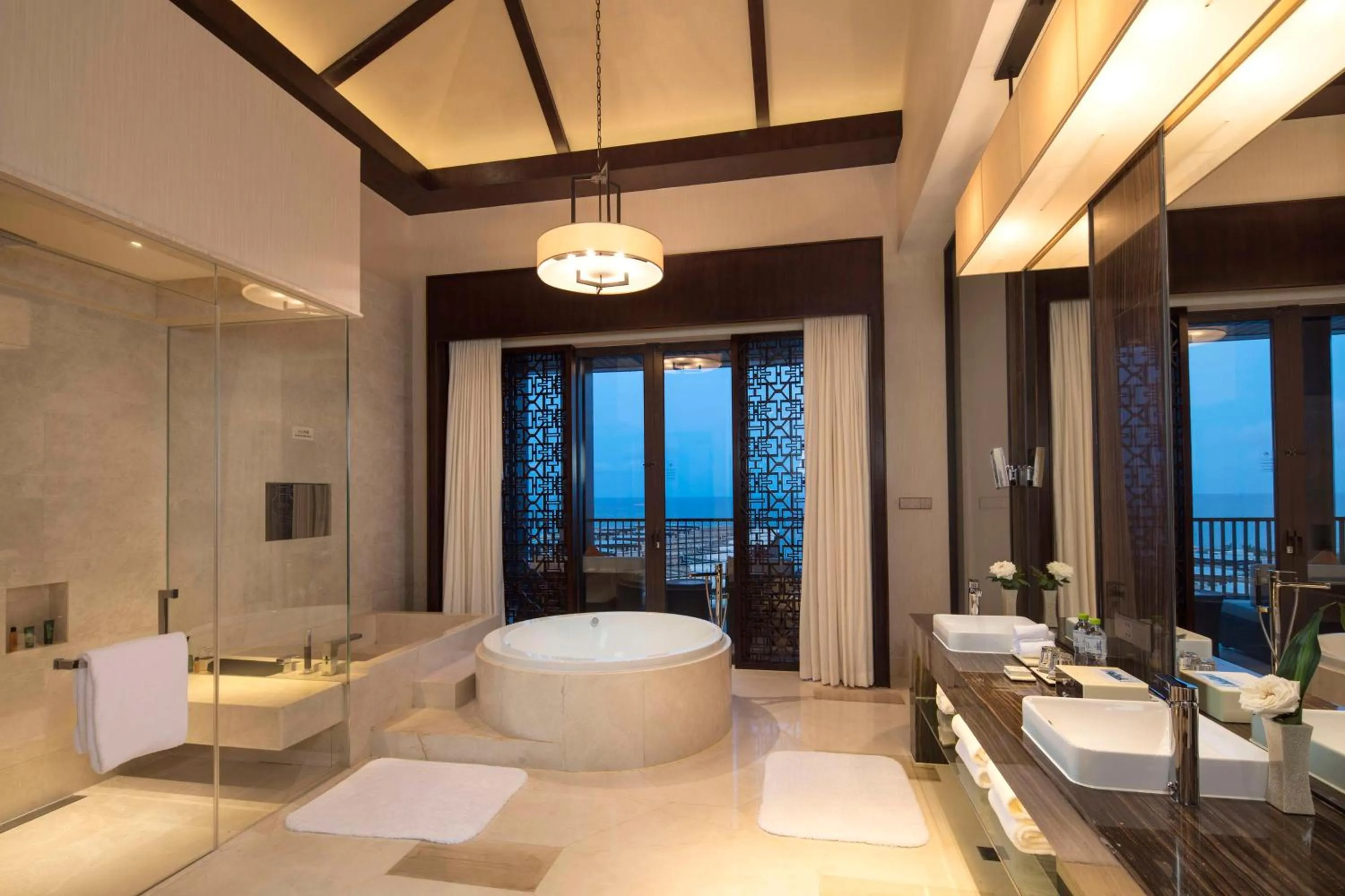 Bathroom in Hilton Wenchang