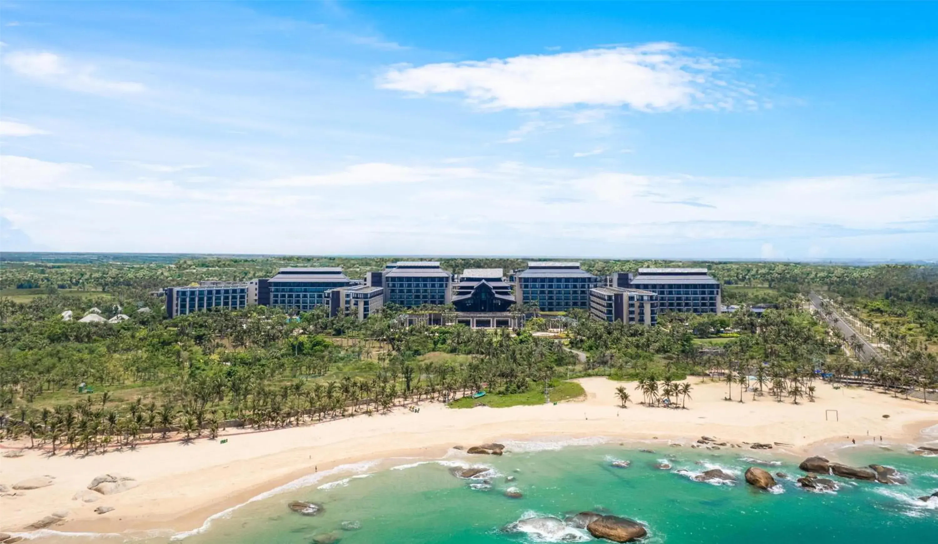 Property building in Hilton Wenchang Property building in Hilton Wenchang