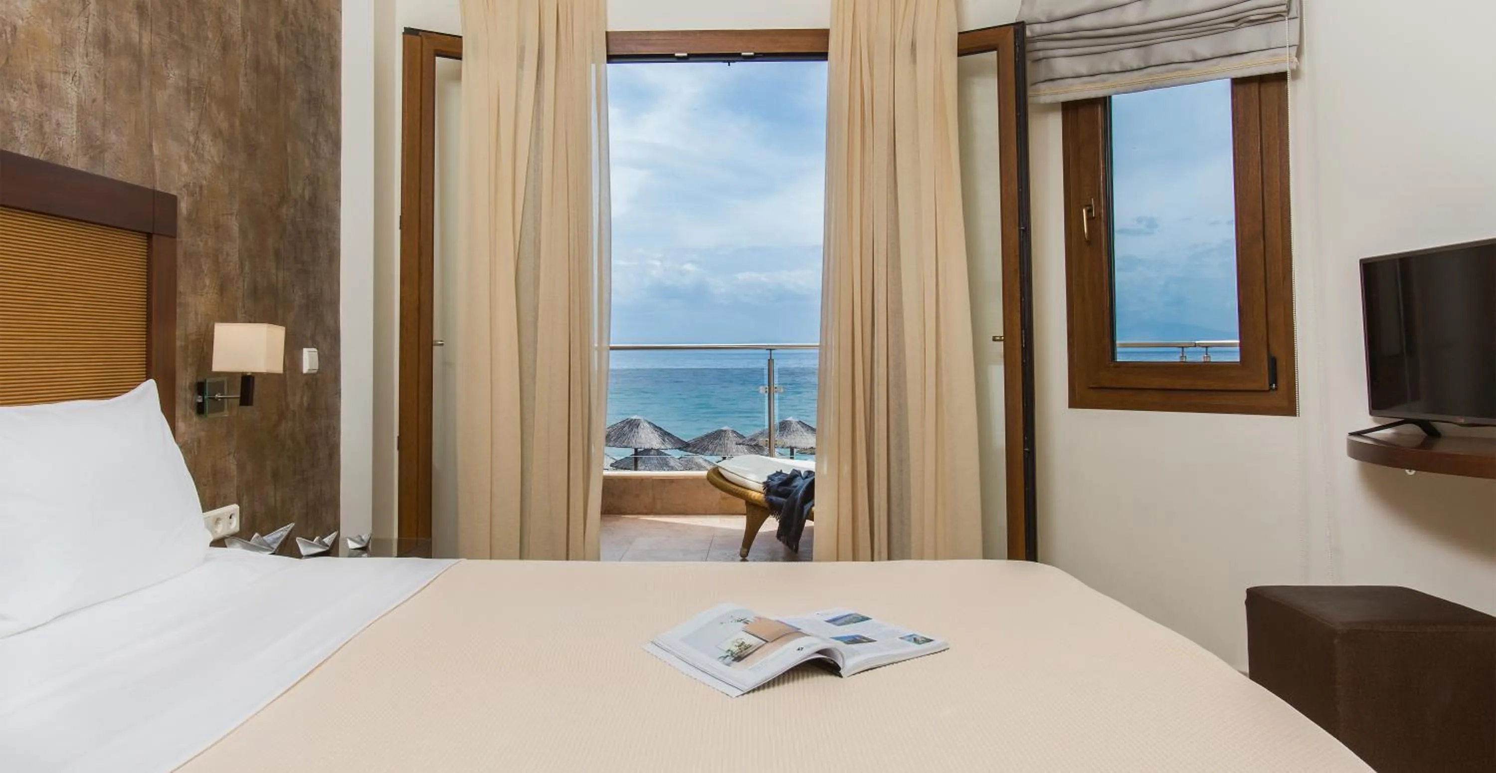 Photo of the whole room, Bed in Olympion Sunset Halkidiki