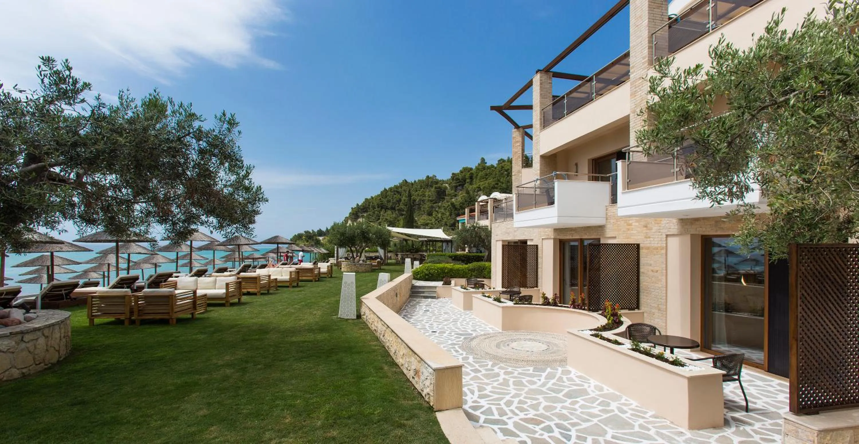 Property building in Olympion Sunset Halkidiki