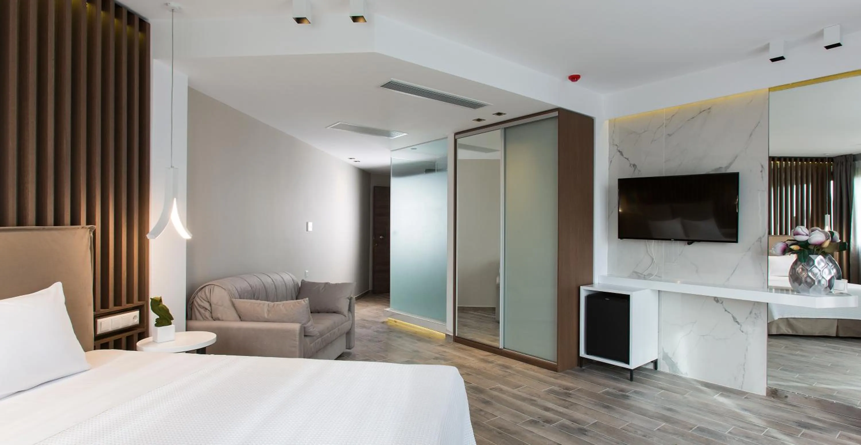 Photo of the whole room, Bed in Olympion Sunset Halkidiki