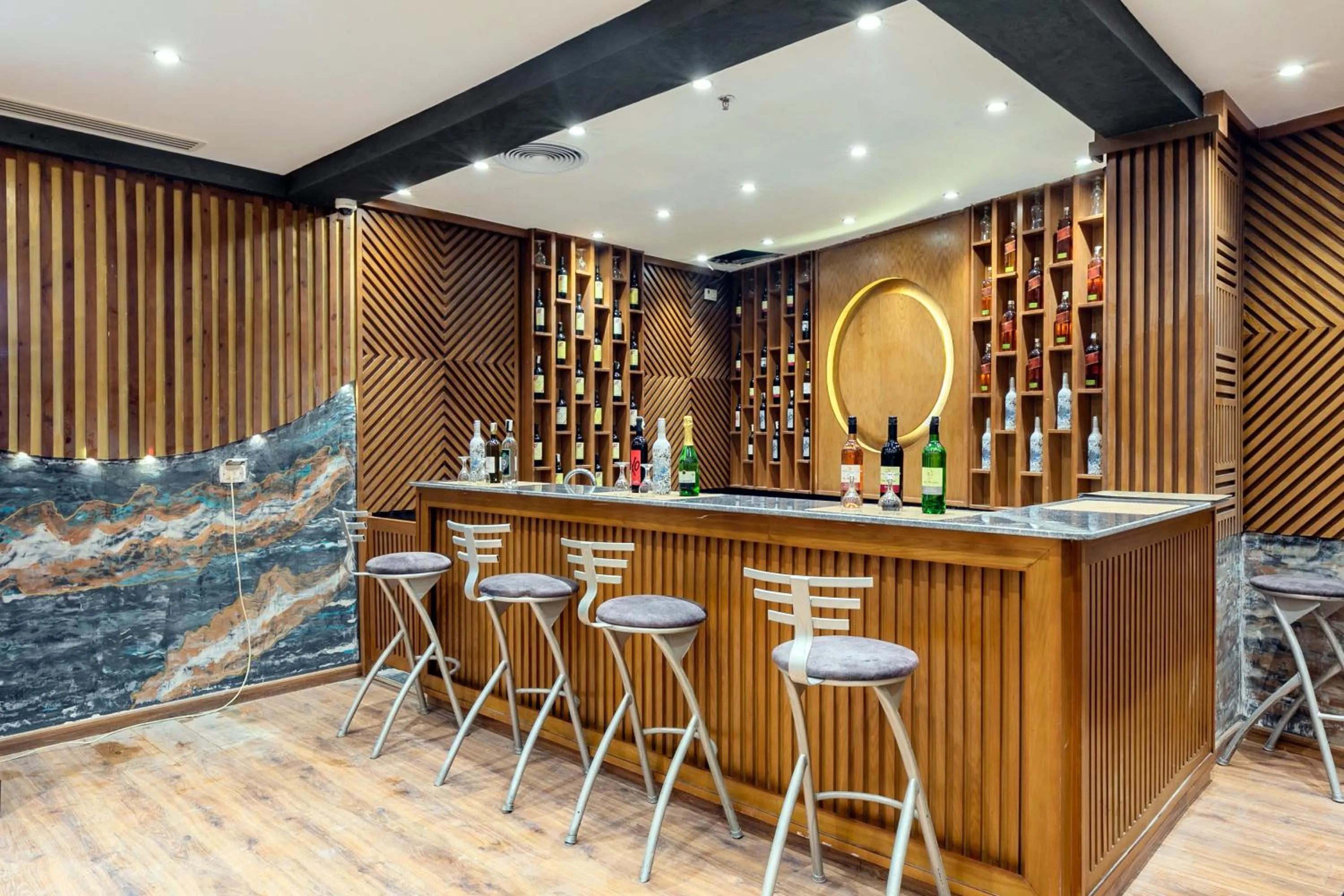 Nightclub / DJ in Rewaya Majestic Resort