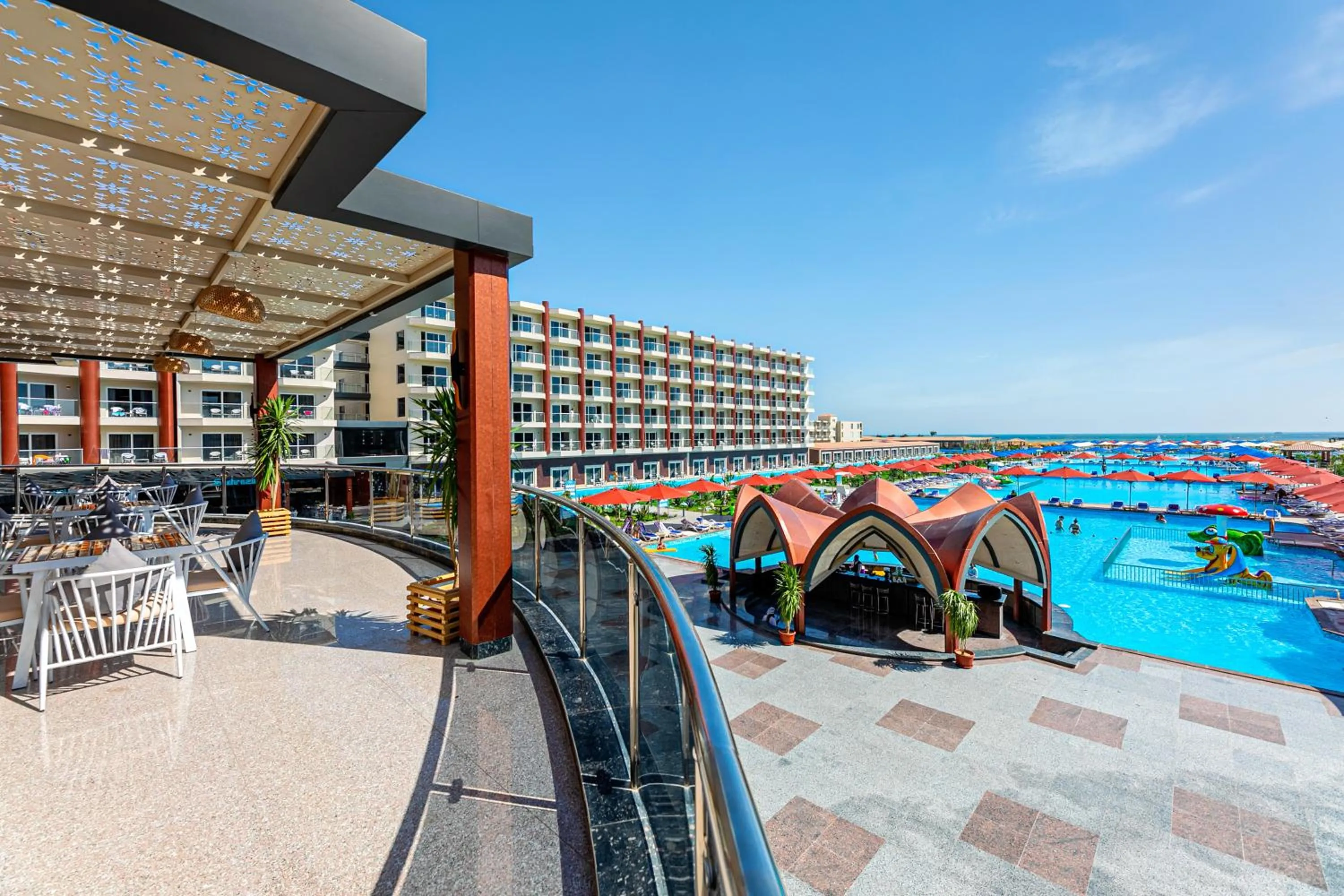 Balcony/Terrace in Rewaya Majestic Resort