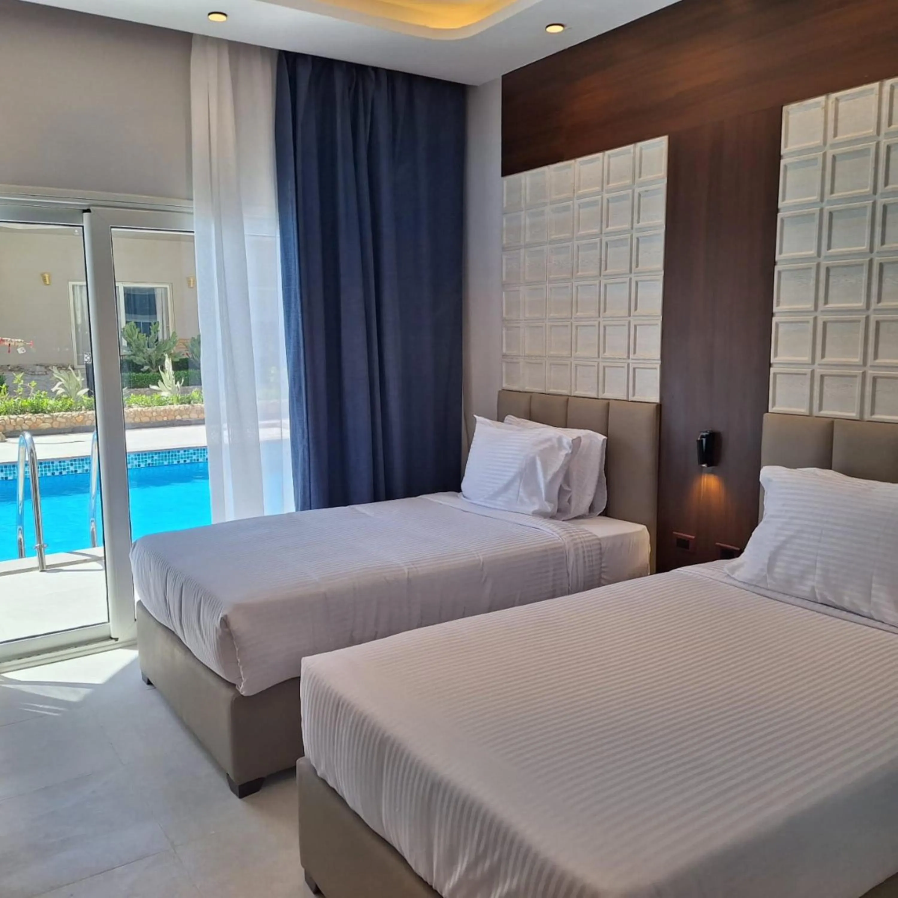 Bed in Rewaya Majestic Resort