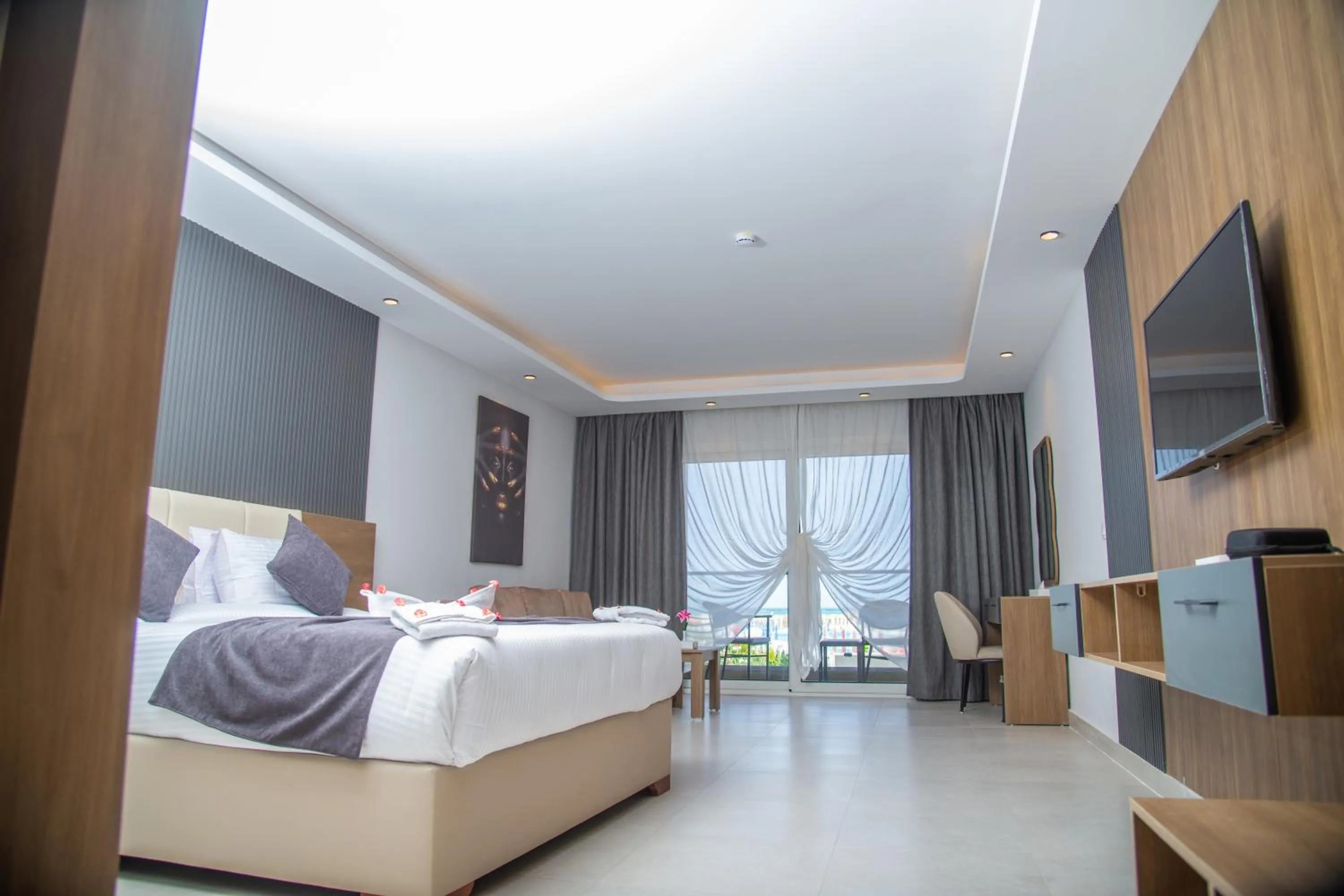 Bedroom, Bed in Rewaya Majestic Resort