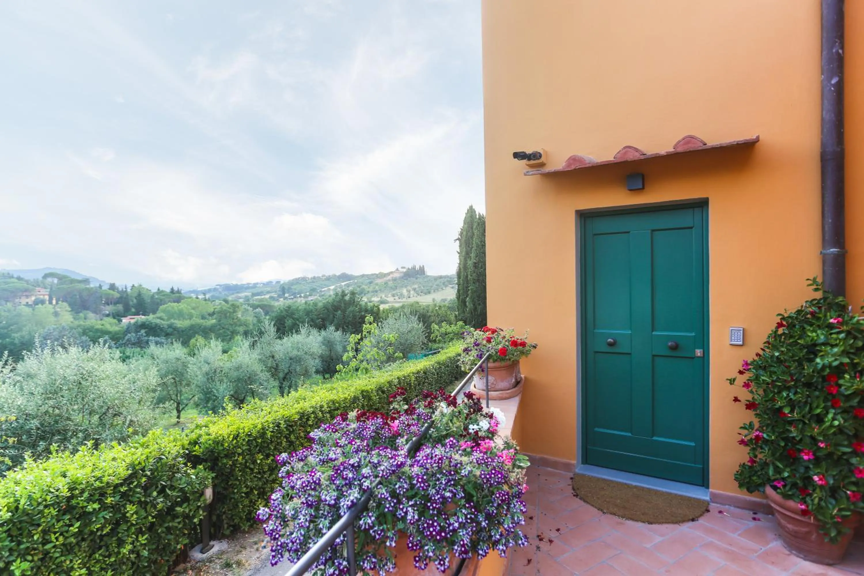 Facade/entrance in Poggio Baronti B&B
