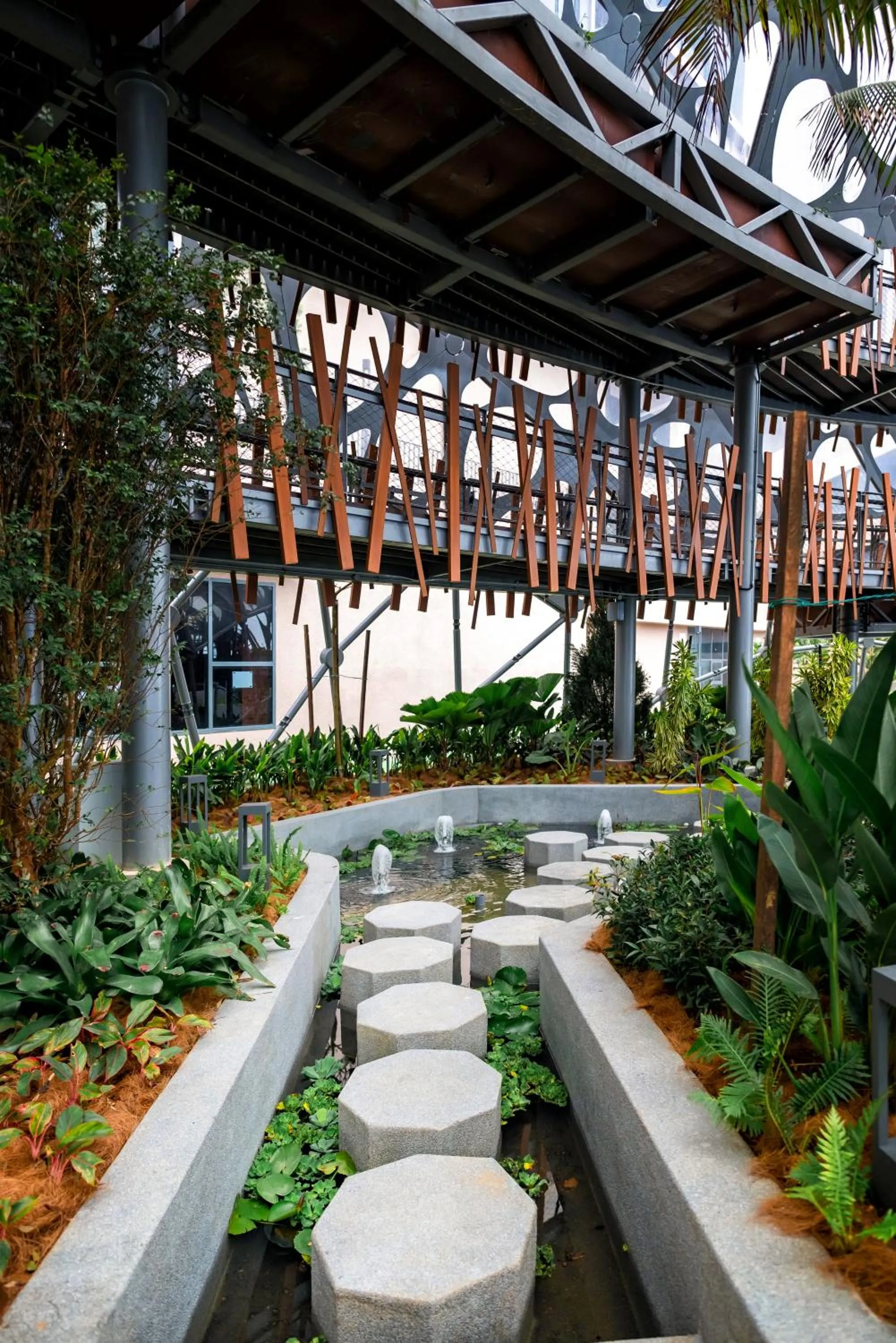 Garden in Antara Genting by Harvinton Mansion