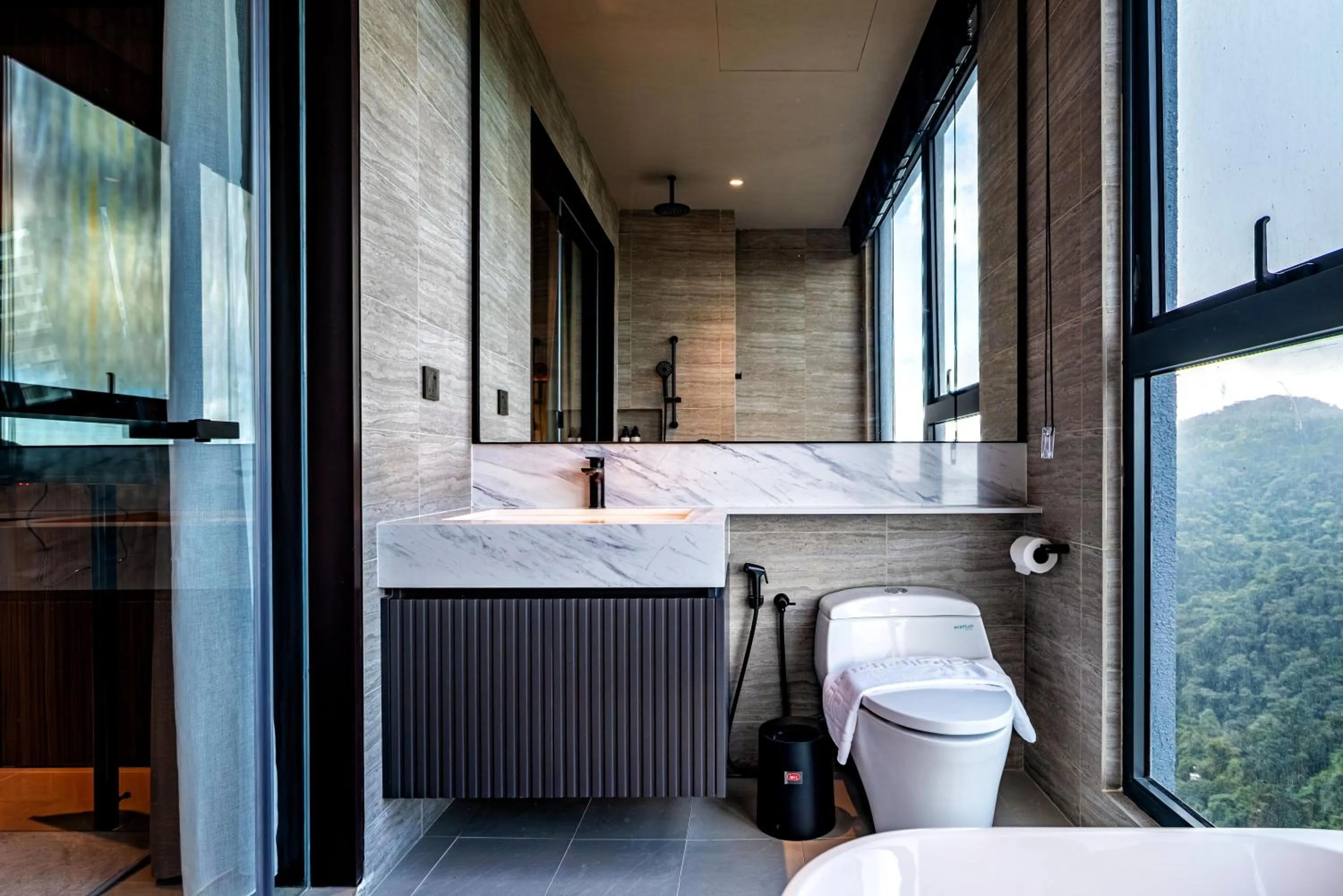 Antara Genting by Harvinton Mansion