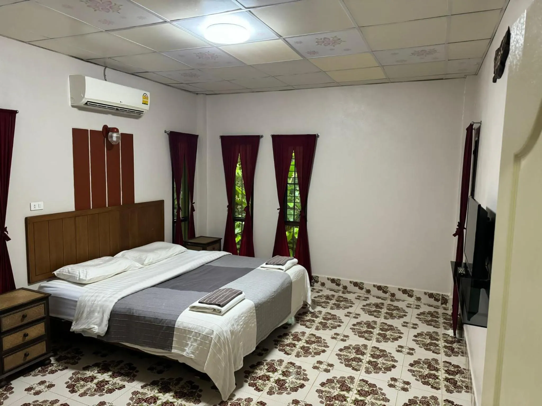 Bedroom, Bed in Fine Times Resort