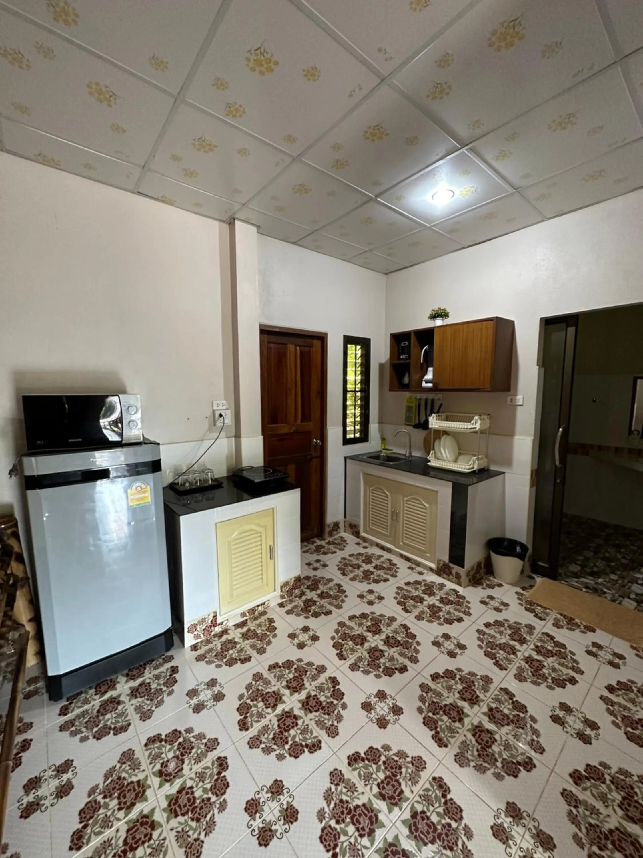 kitchen in Fine Times Resort