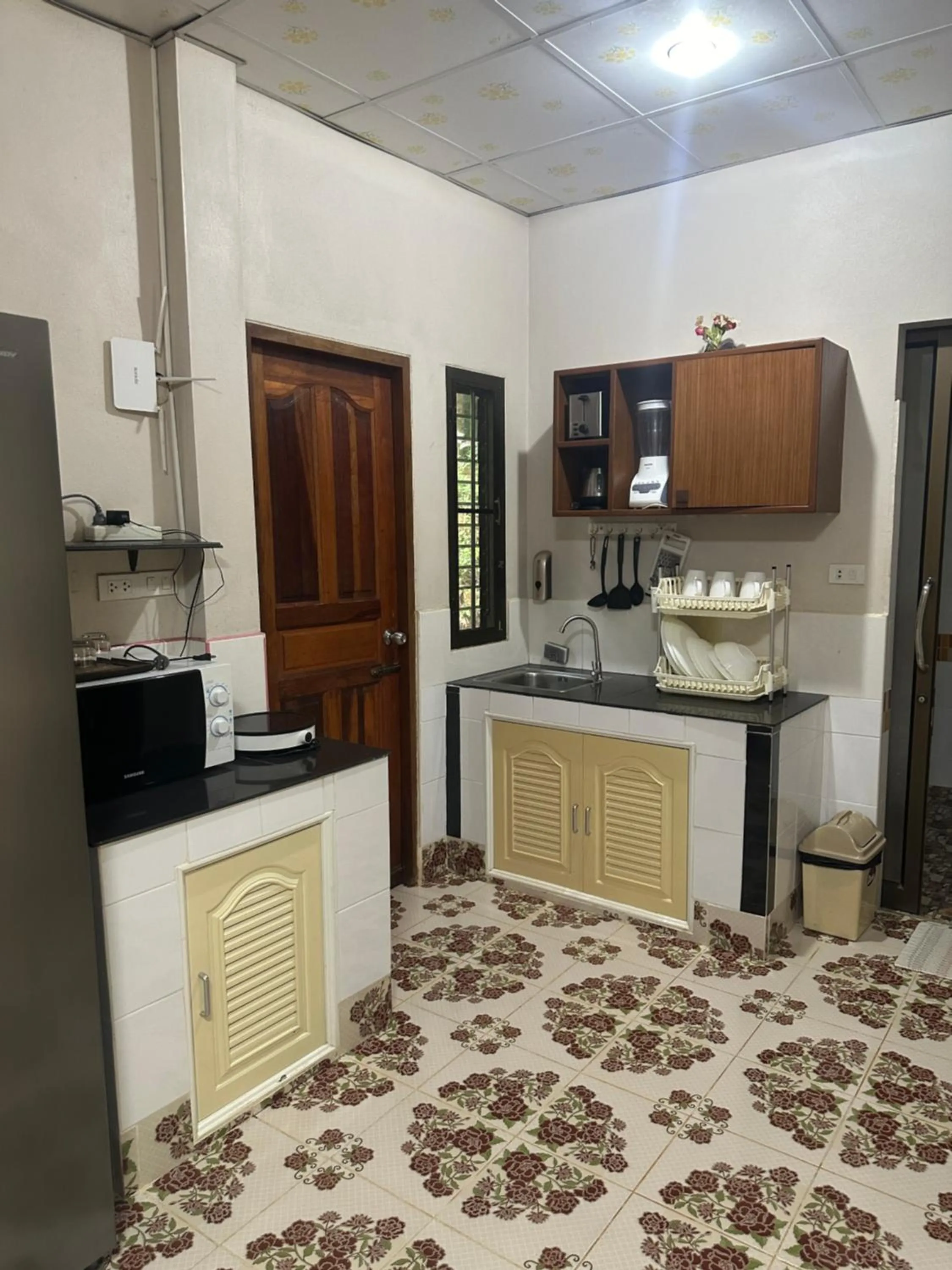 kitchen in Fine Times Resort