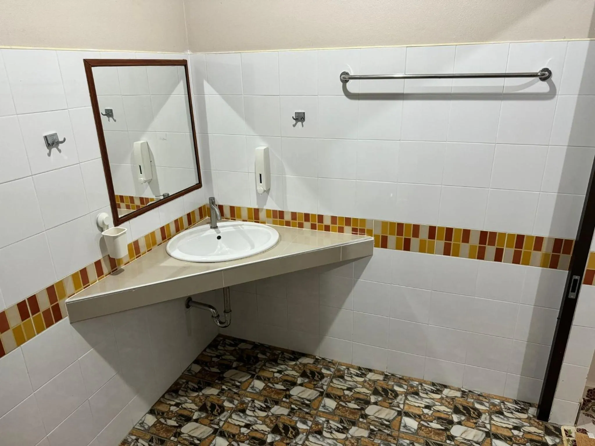 Shower in Fine Times Resort