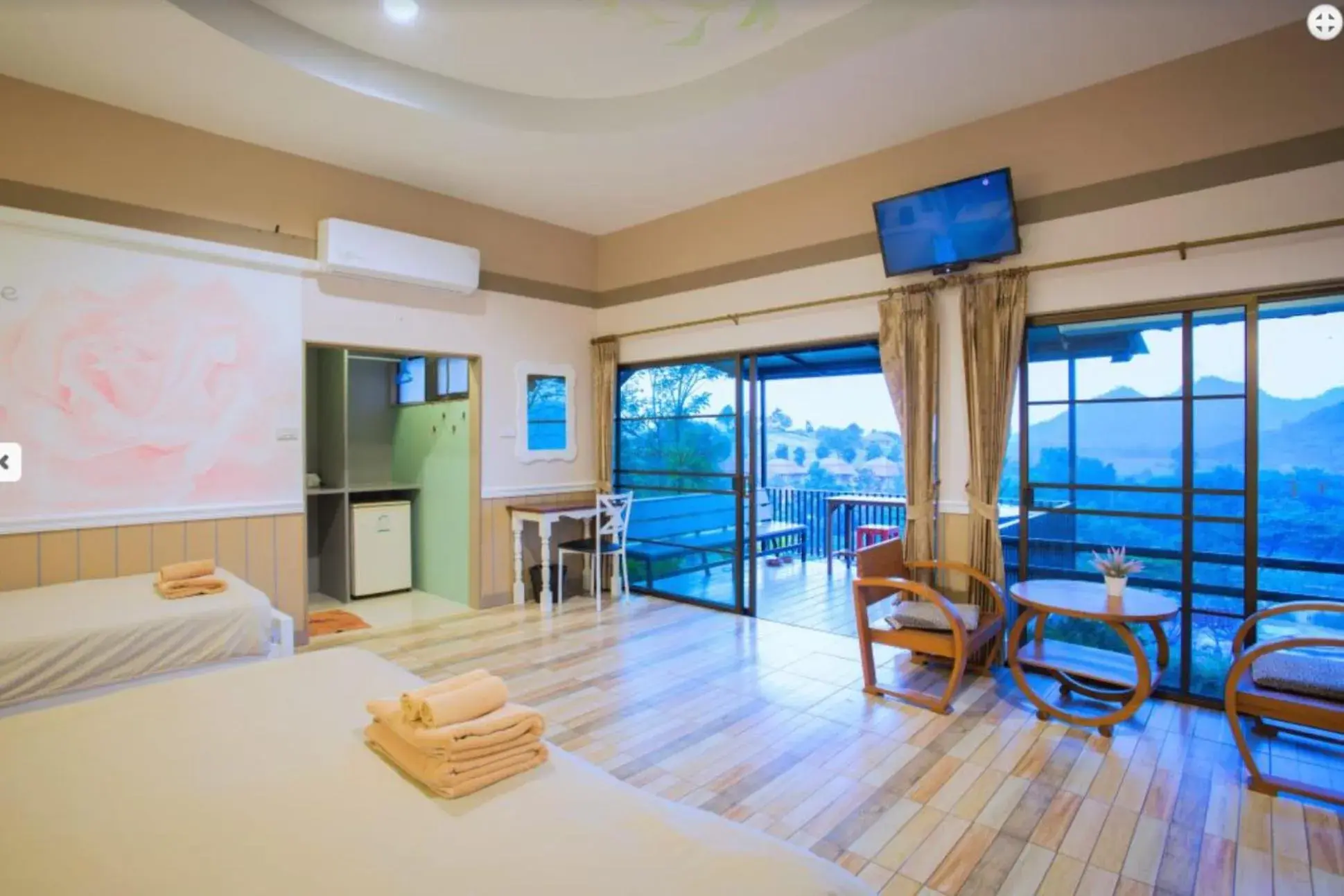 Bed in TonSilp Art Home Bed in TonSilp Art Home