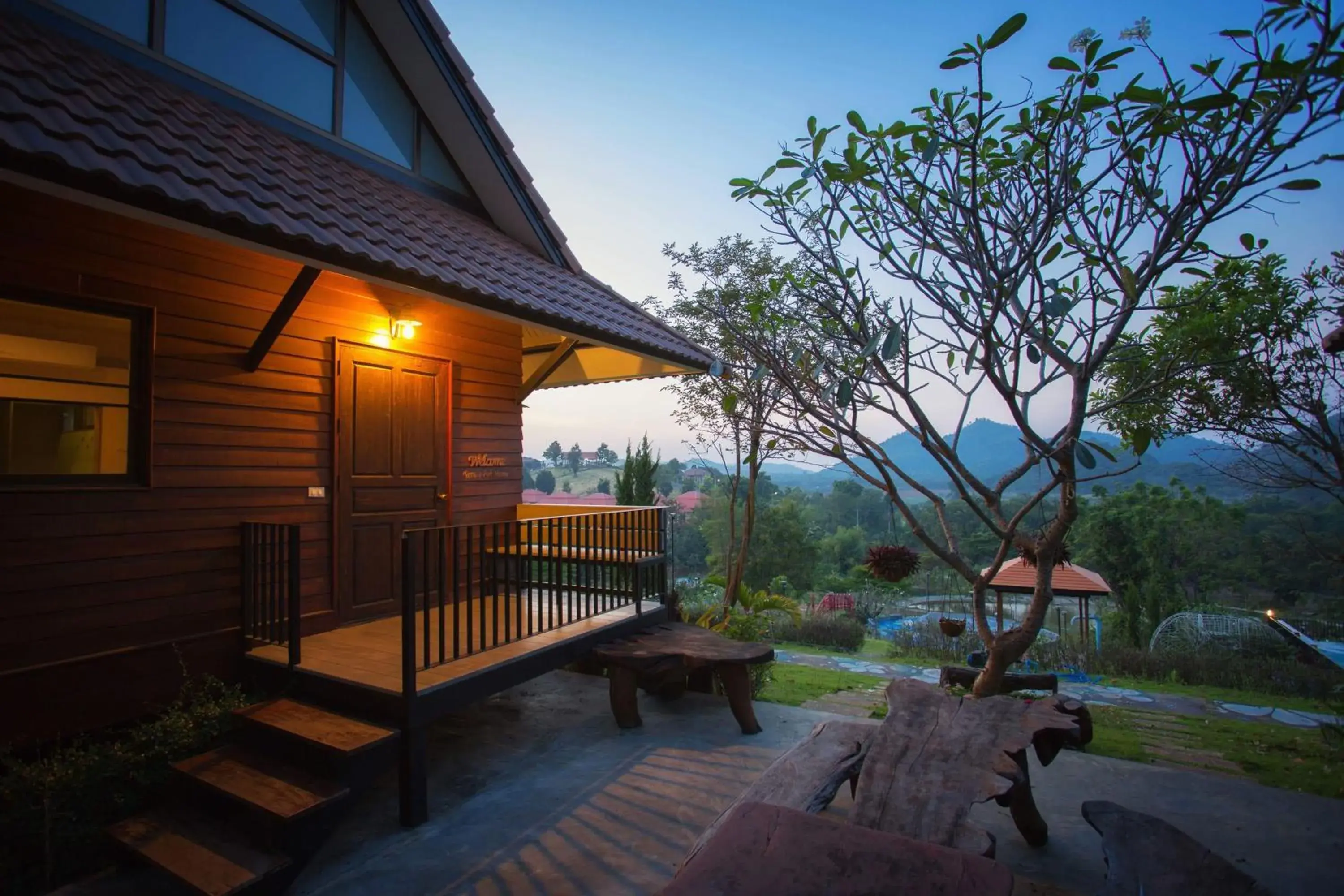 Photo of the whole room in TonSilp Art Home Photo of the whole room in TonSilp Art Home