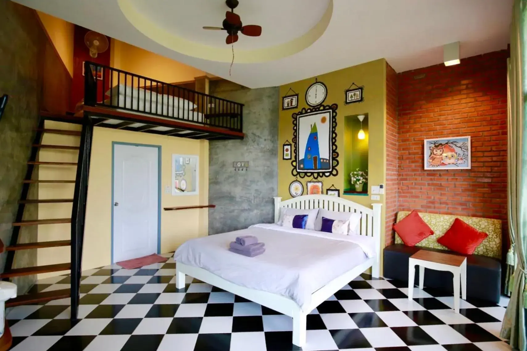 Bed in TonSilp Art Home Bed in TonSilp Art Home