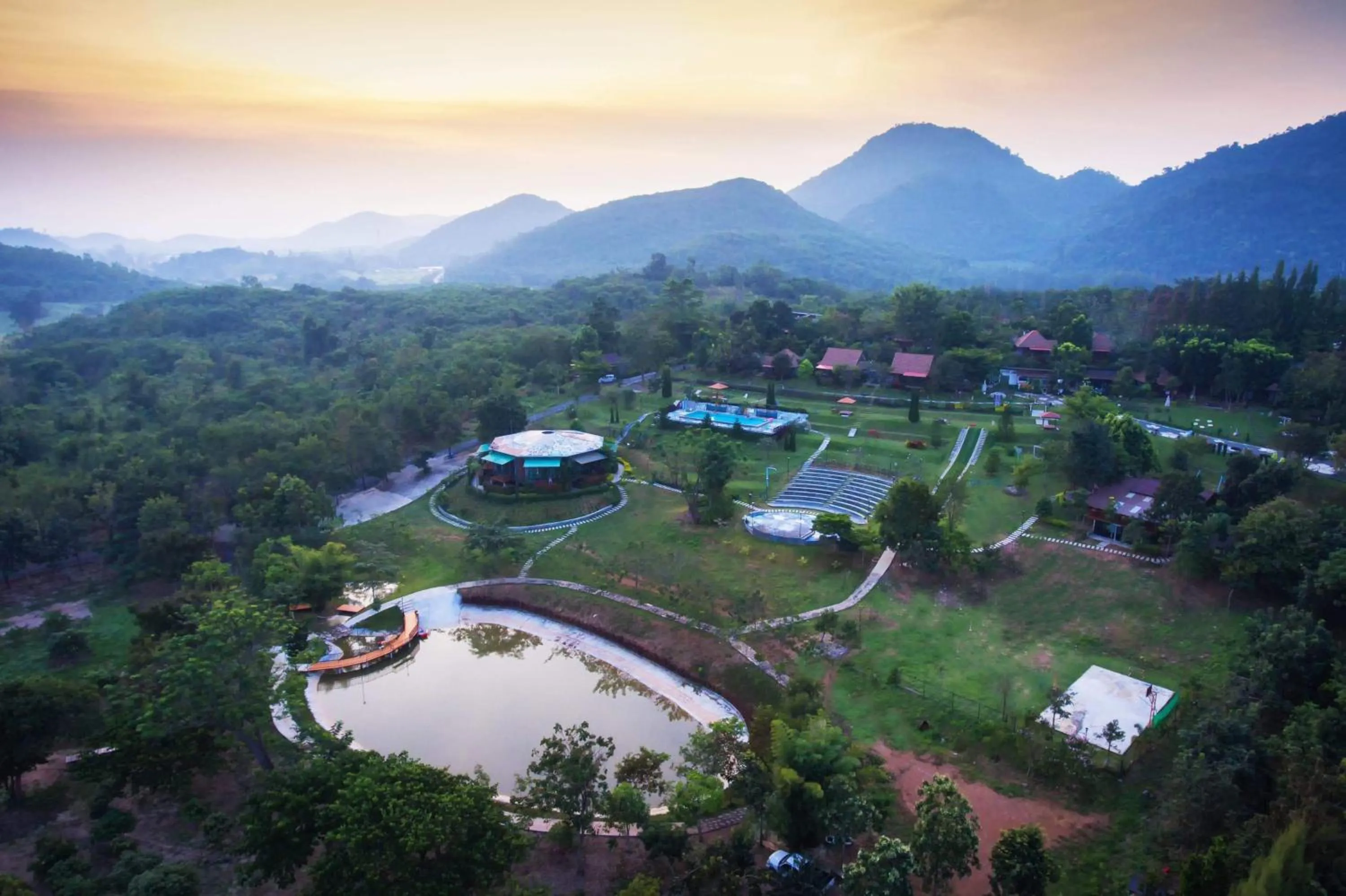 Mountain view in TonSilp Art Home